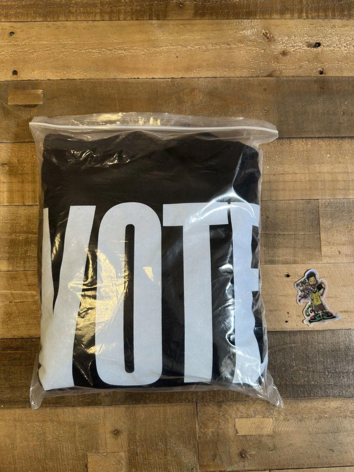 Kanye West Kanye West Vote Kanye Hoodie Size US XL / EU 56 / 4 - 6 Thumbnail