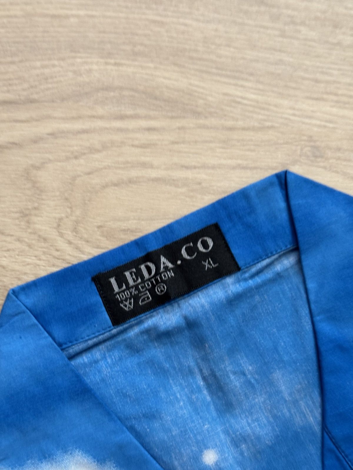 Japanese Brand Vintage 00’s Japanese Tiger Over Print Blue Baggy Shirt Size US XL / EU 56 / 4 - 4 Thumbnail