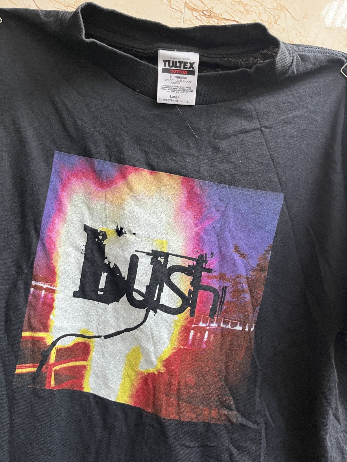 Band Tees Rare Vntage Bush “Suitcase” Tour Tee Size US M / EU 48-50 / 2 - 2 Thumbnail