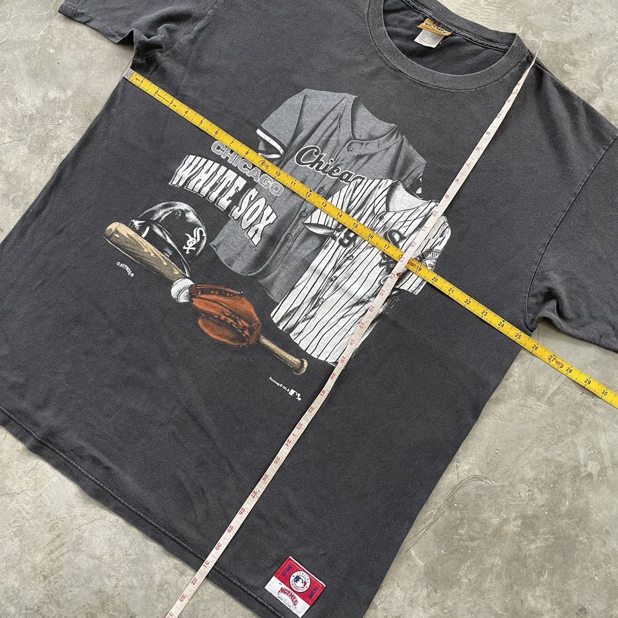MLB × Vintage 🔴 Vintage Chicago White Sox T-Shirt by Nutmeg Mills 🔴 Size US XL / EU 56 / 4 - 9 Thumbnail