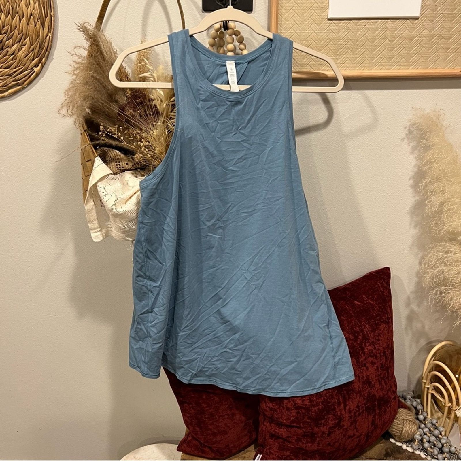 Lululemon Lululemon Flowy Tank Size M / US 6-8 / IT 42-44 - 1 Thumbnail