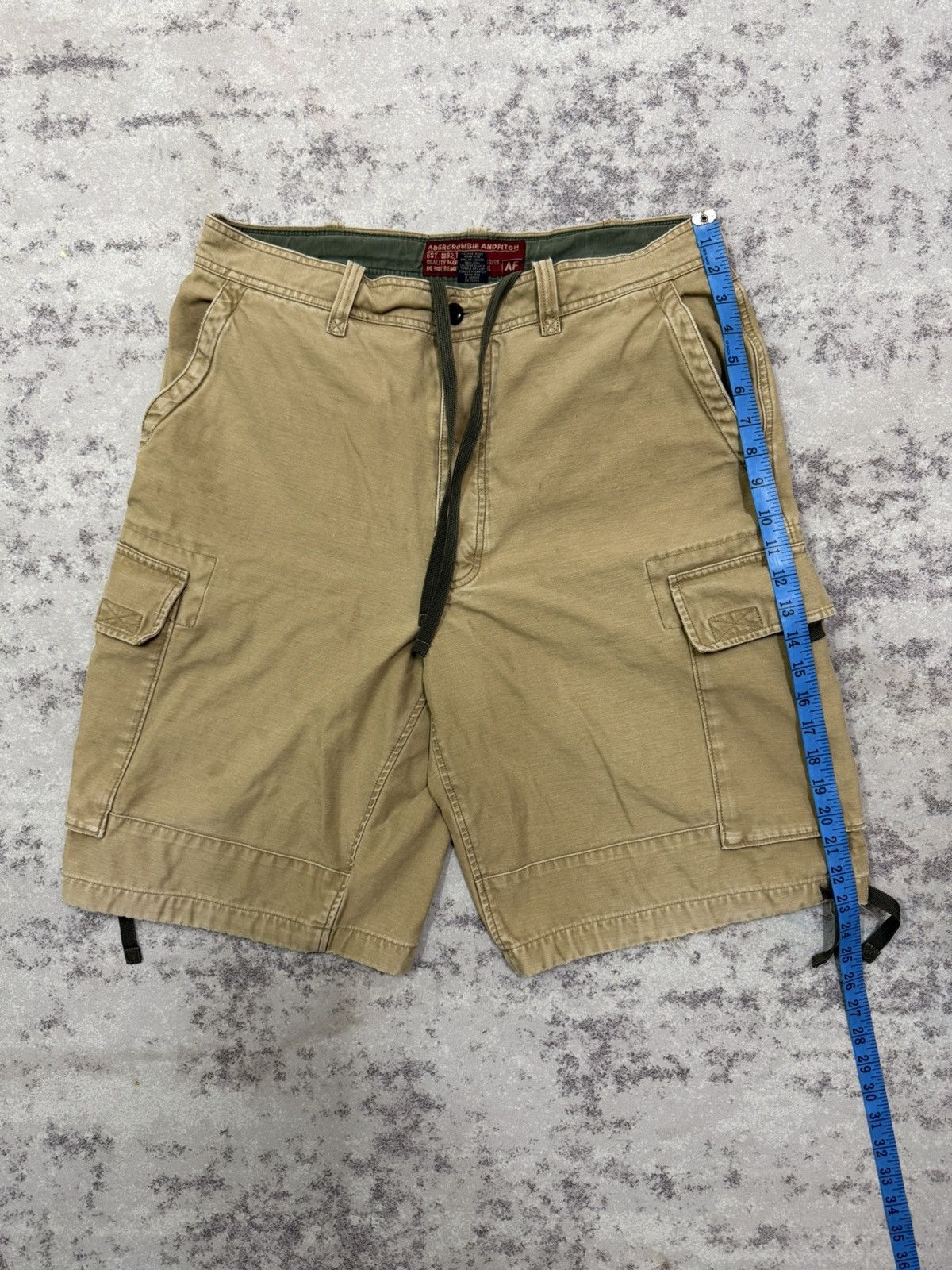 Abercrombie & Fitch Abercrombie and fitch khakis cargo short pants Size US 34 / EU 50 - 15 Thumbnail