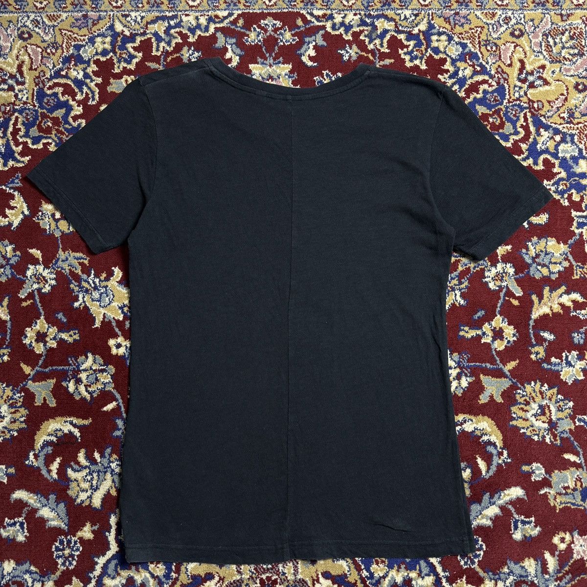 Undercover × Uniqlo Undercover Jun Takahashi Uniqlo UU TV Japanese Brand y2k tee Size US S / EU 44-46 / 1 - 3 Thumbnail