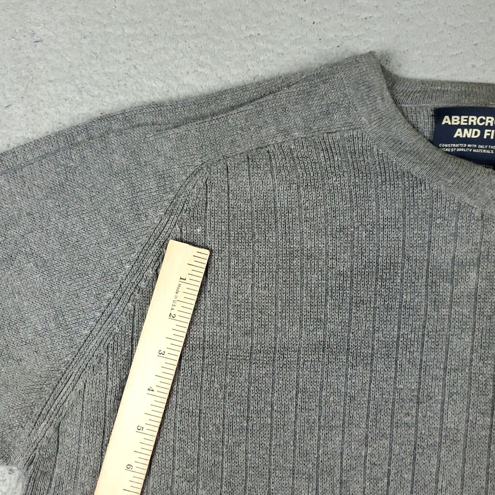 Abercrombie & Fitch Abercrombie Fitch Mens XL Gray V Neck Pullover Sweatshirt Size US XL / EU 56 / 4 - 5 Thumbnail