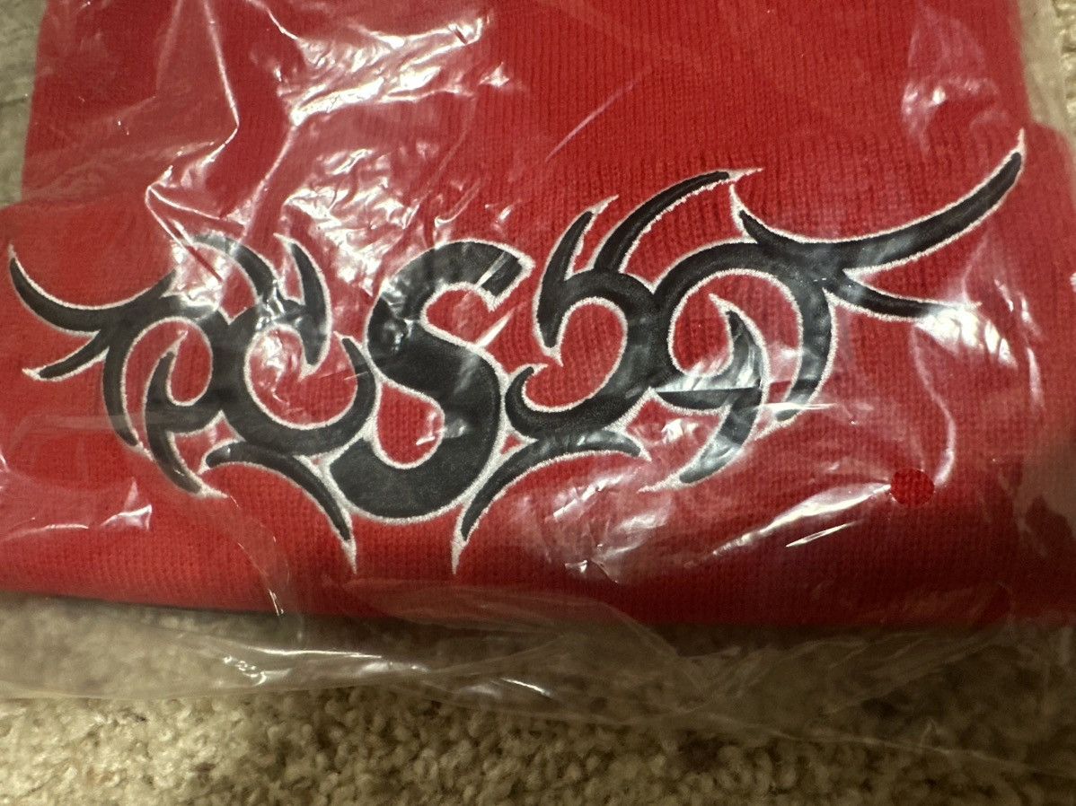 Supreme SUPREME NEW ERA TRIBAL S LOGO BEANIE RED BRAND NEW FW25 Size ONE SIZE - 2 Thumbnail