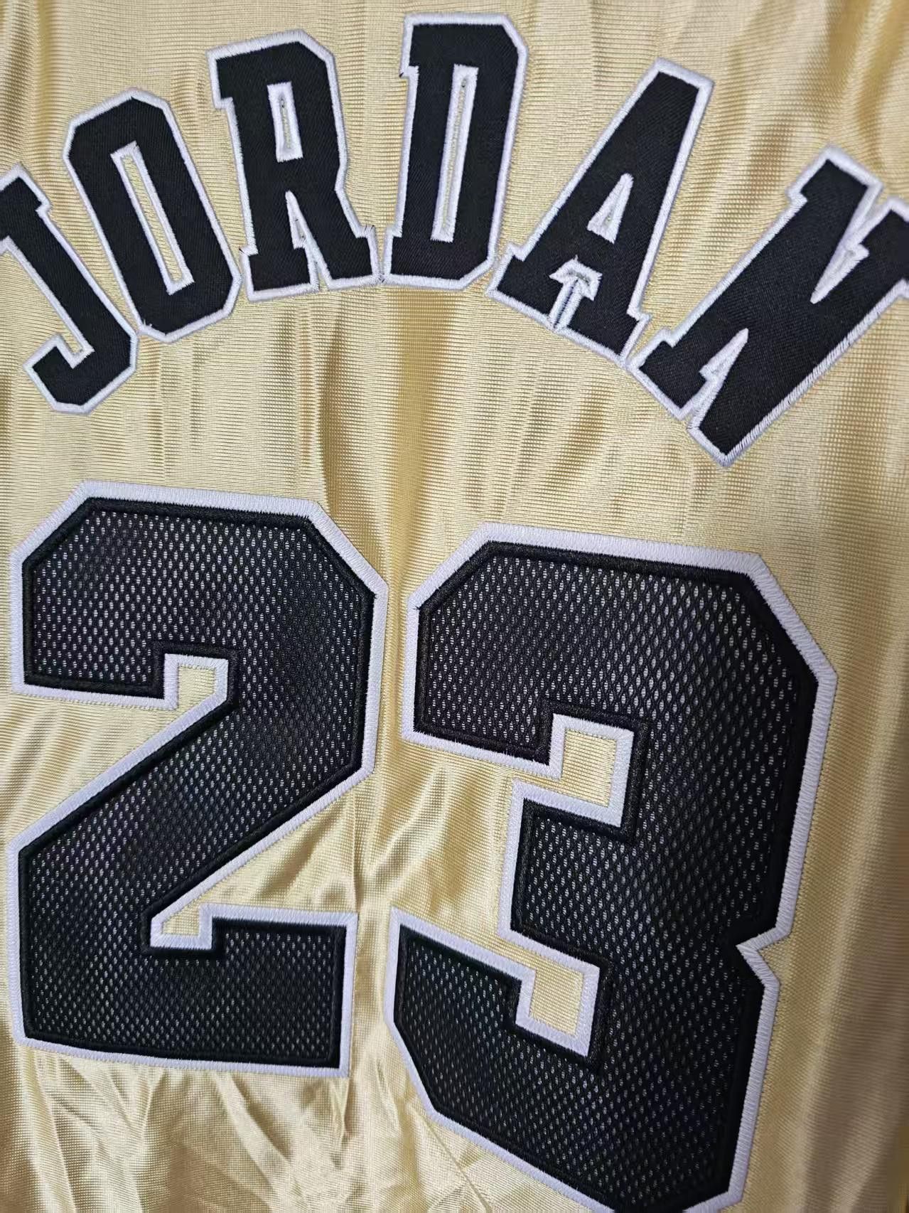 NBA Michael Jordan Jersey Chicago Bulls 23 Double Stitched XXL Size US XXL / EU 58 / 5 - 4 Thumbnail