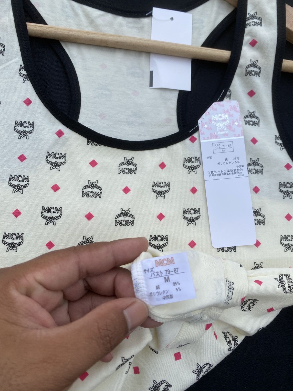 MCM Rare MCM Logos Sleeveless Top Size M / US 6-8 / IT 42-44 - 10 Thumbnail