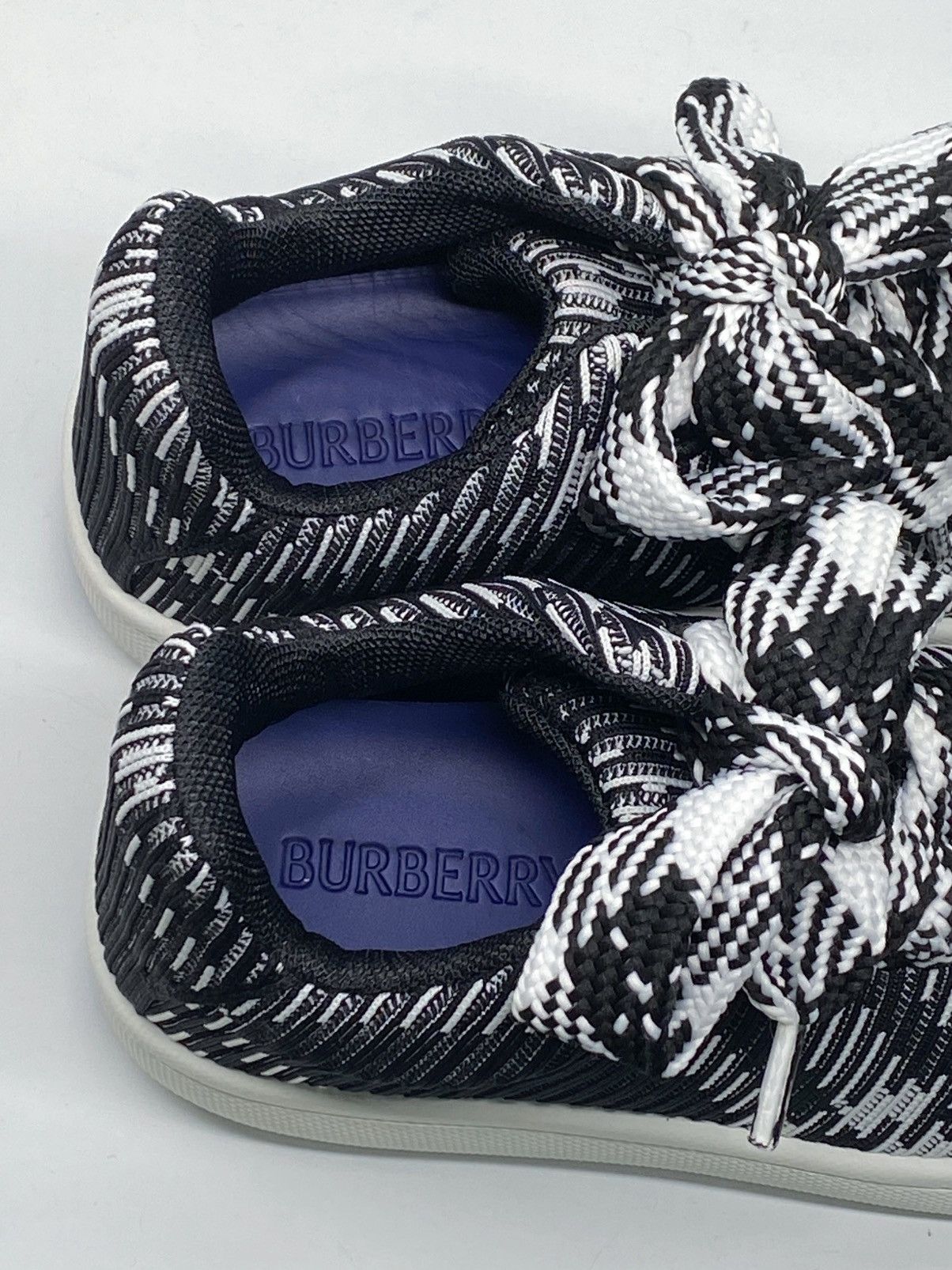Burberry Burberry Black & White Check Knit Box Sneakers size 37 Size US 7 / IT 37 - 6 Thumbnail
