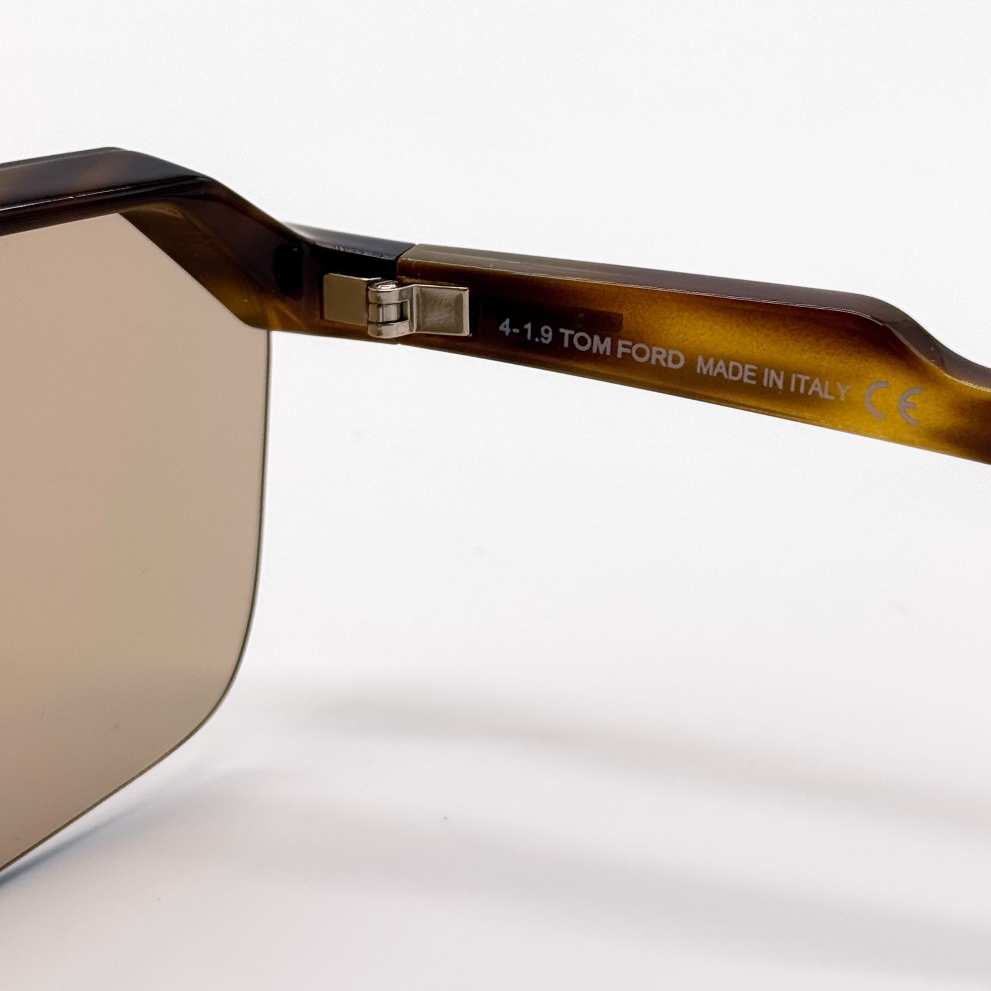 Tom Ford NEW TOM FORD RAZOR SUNGLASSES TF797 55E SHIELD HAVANA FT0797 Size ONE SIZE - 8 Thumbnail