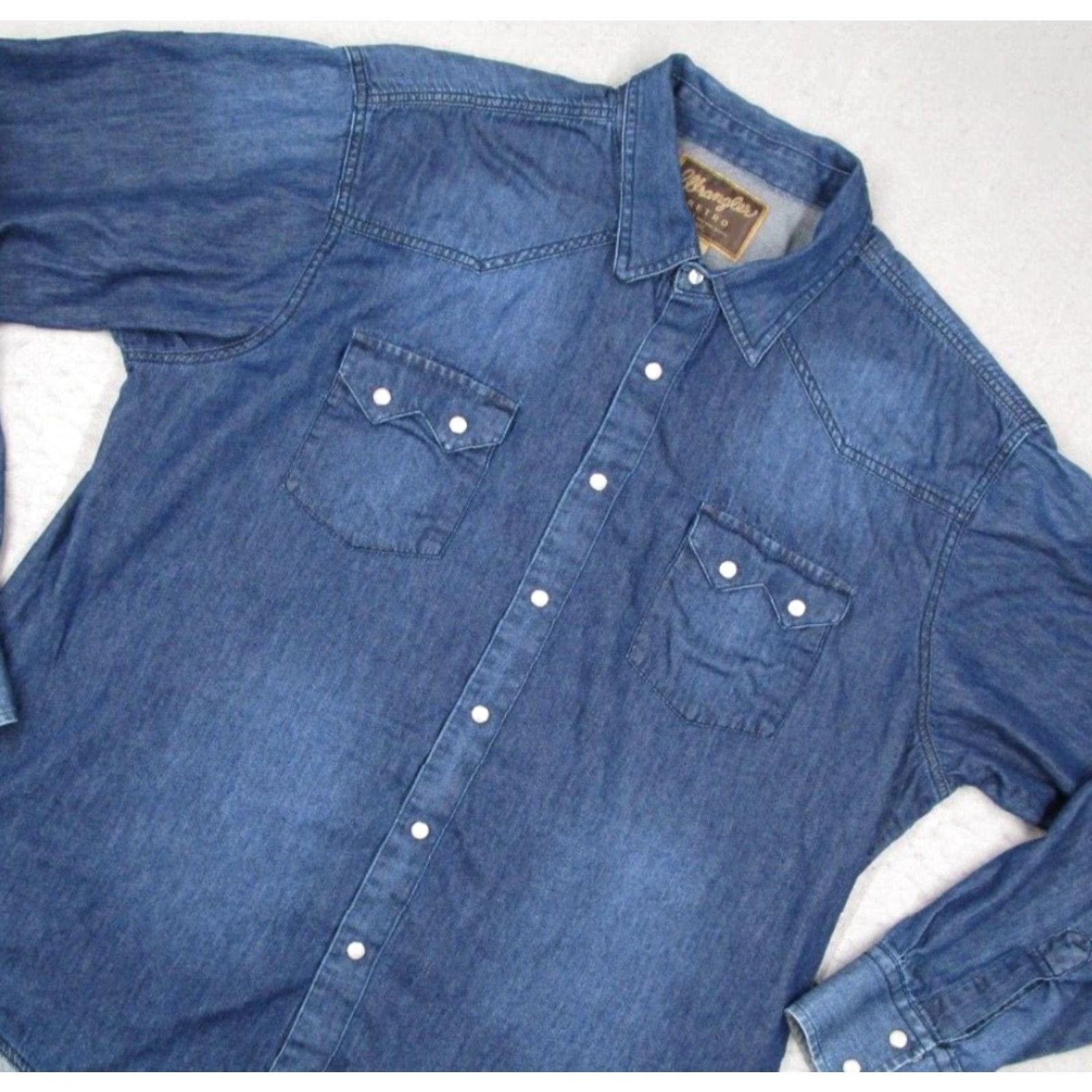 Wrangler Wrangler Shirt Men 2XL Blue Denim Button-Up Pearl Snaps Sawtooth Yoke Vintage No Size US XXL / EU 58 / 5 - 2 Thumbnail