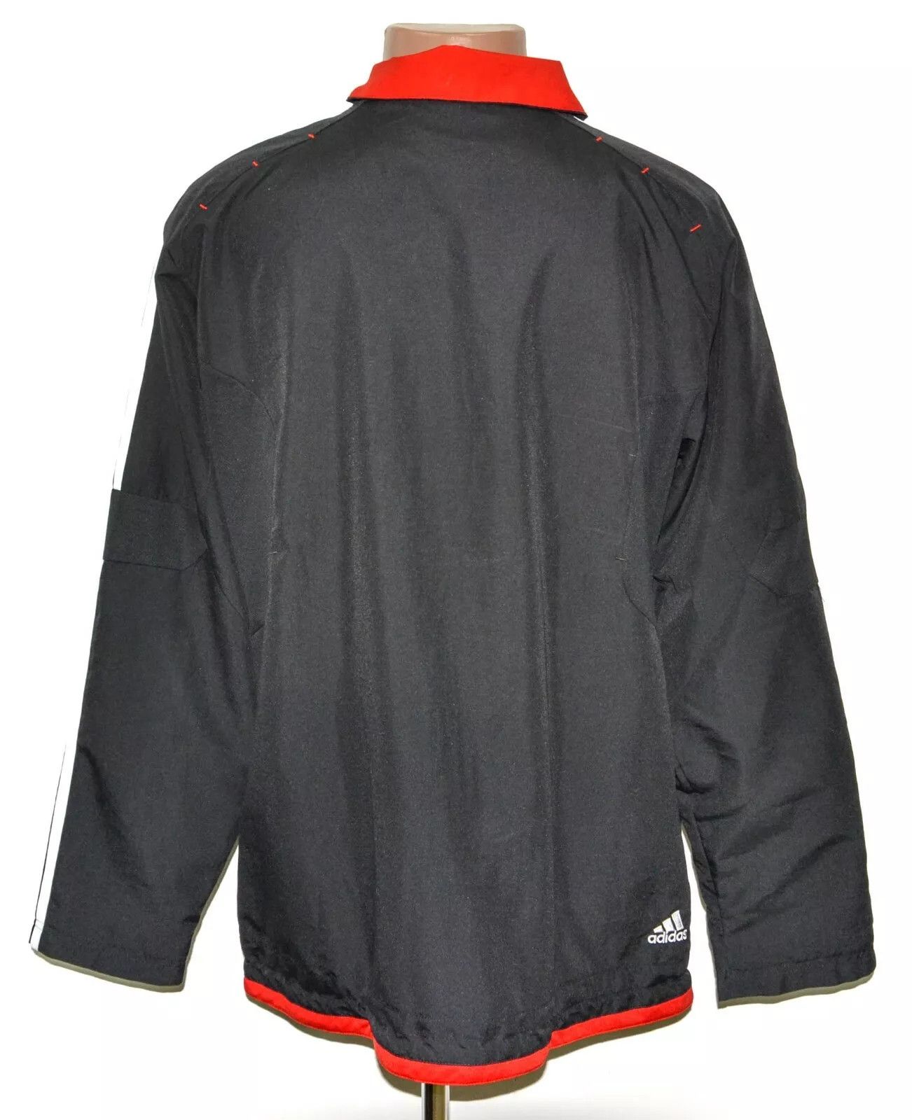 Adidas BAYERN MUNCHEN 2011/2012 FOOTBALL JACKET JERSEY SIZE L Size US L / EU 52-54 / 3 - 2 Thumbnail