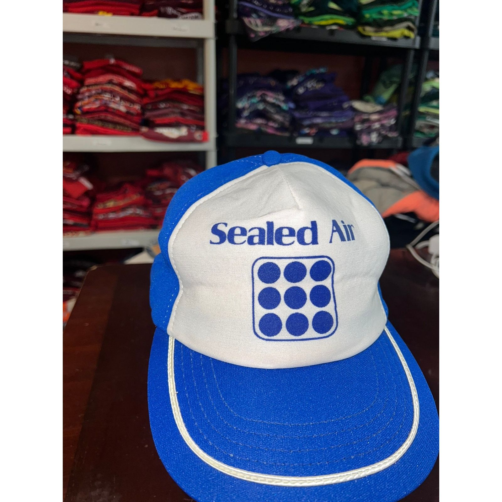 Vintage Vintage Sealed Air Hat White Blue Logo Bubble Wrap VTG 80s Size ONE SIZE - 2 Thumbnail