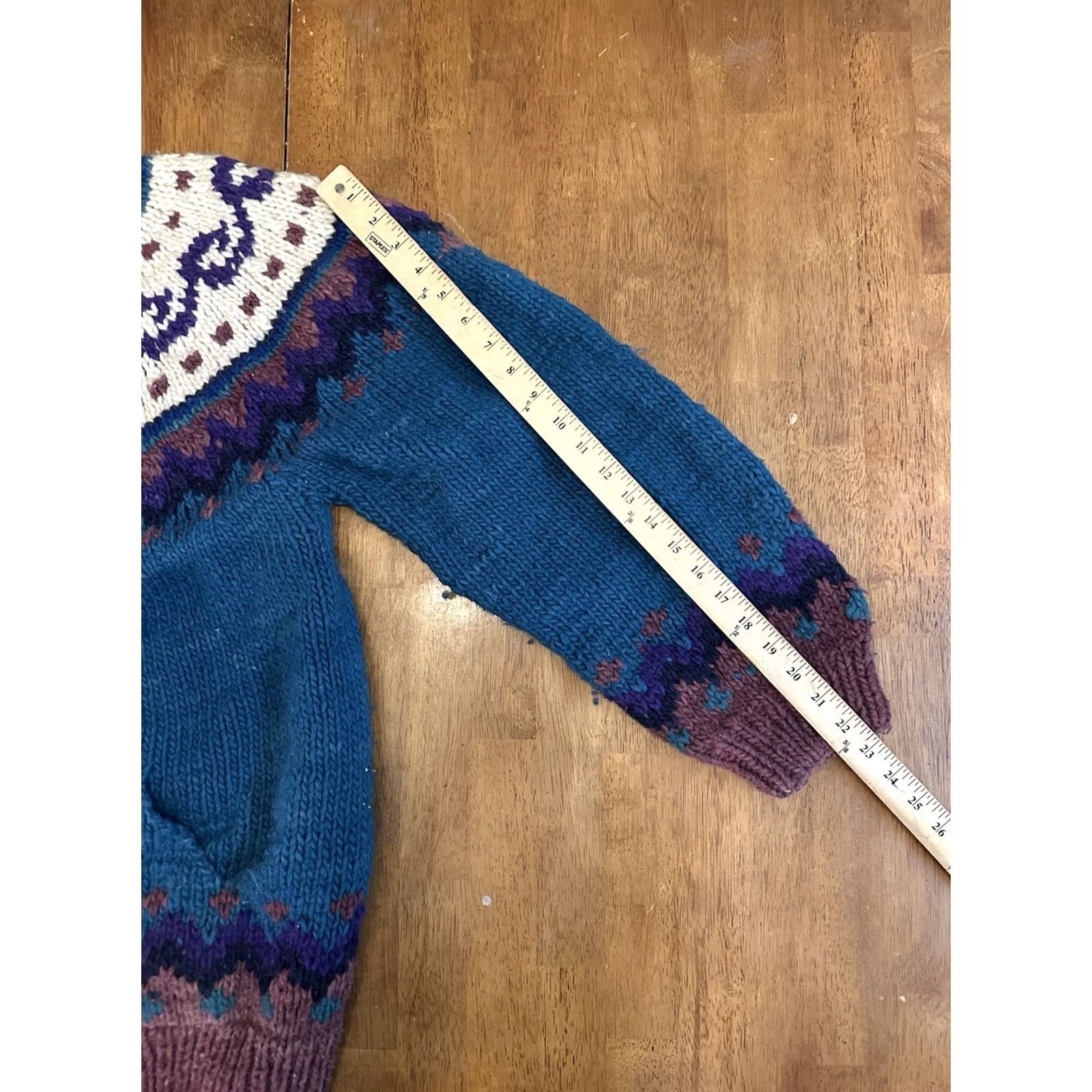 Vintage Otavalo Cardigan Sweater Womens Large Wool Button Up Hand Knit Ecuador Chunky Size L / US 10 / IT 46 - 8 Thumbnail