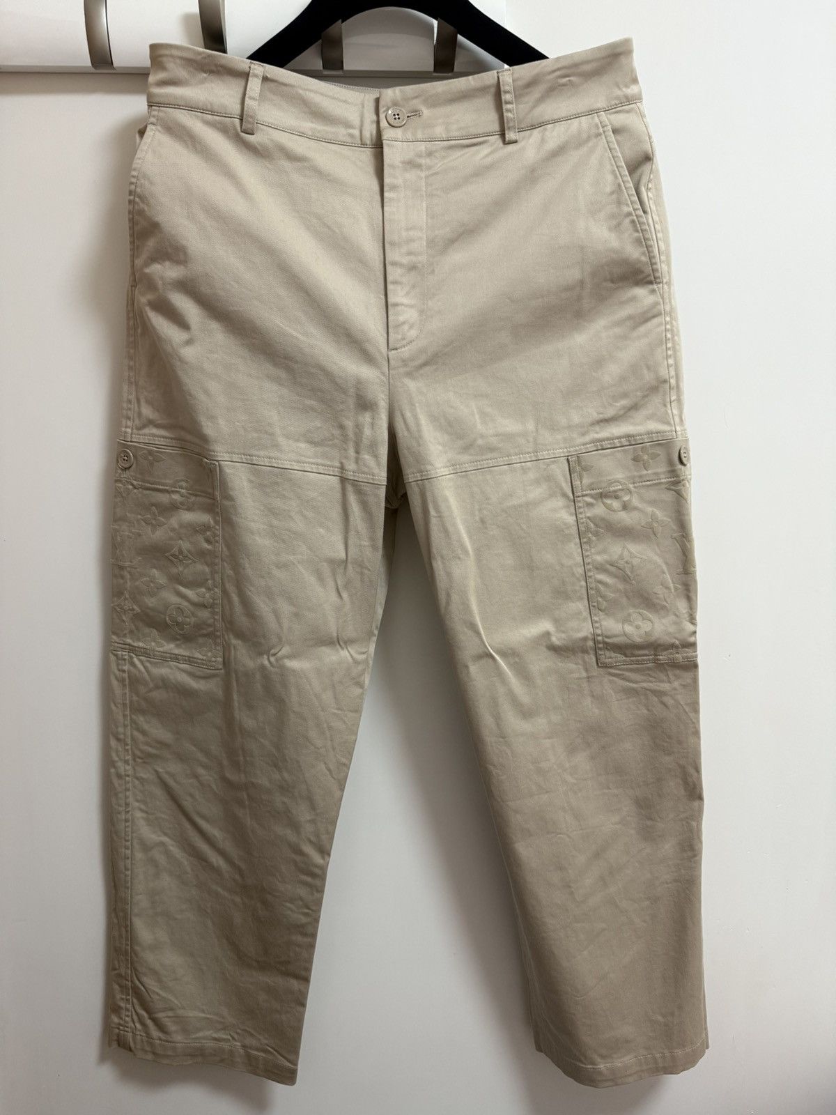 Louis Vuitton Louis Vuitton beige monogram cargo pants 50 Size US 33 - 3 Thumbnail