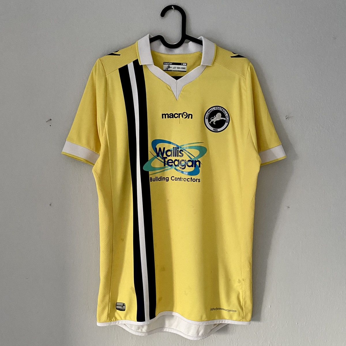 Macron 2015 2016 Millwall England Macron Away Kit Soccer Jersey Tee Size US S / EU 44-46 / 1 - 2 Thumbnail