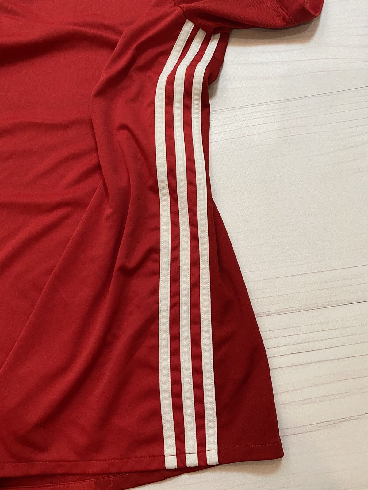 Adidas Adidas Manchester United 2016/2017 Jersey Football T Shirt Size US M / EU 48-50 / 2 - 6 Thumbnail