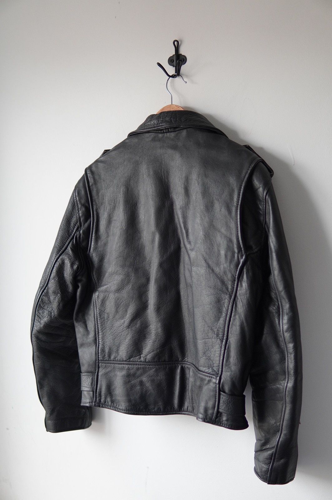 Schott Vintage Leather Biker Jacket Size US L / EU 52-54 / 3 - 4 Thumbnail