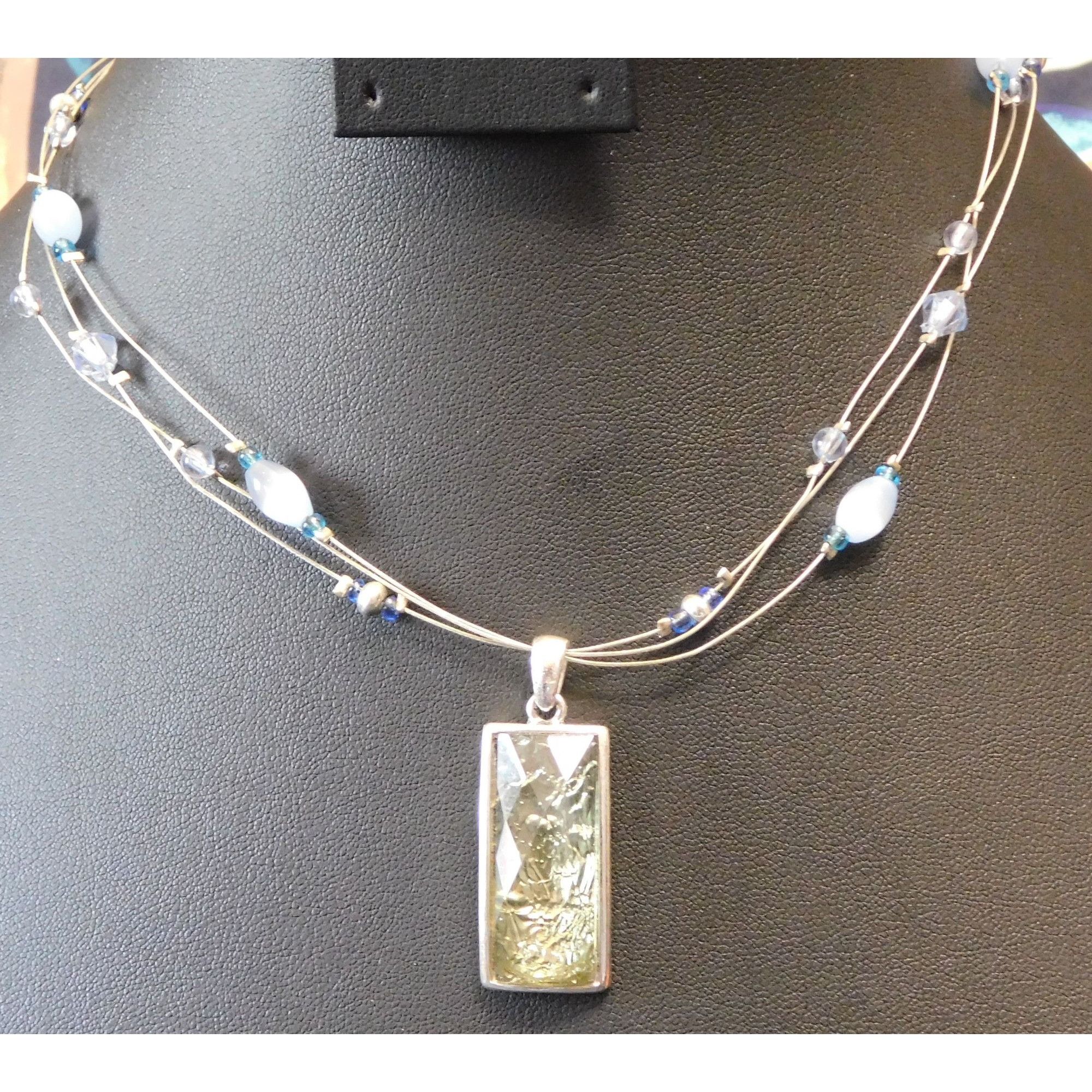 Other Unique Foil Crackle Pendant And Blue Glass Beaded Necklace Size ONE SIZE - 4 Thumbnail
