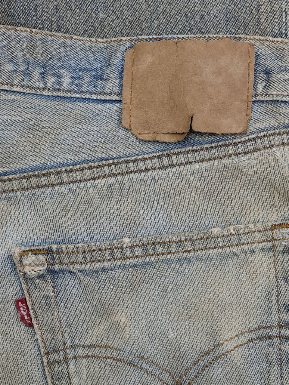 Levi's Vintage Clothing 90s Vintage Levi's 501 Mudwash Worn Denim Size US 34 / EU 50 - 9 Thumbnail