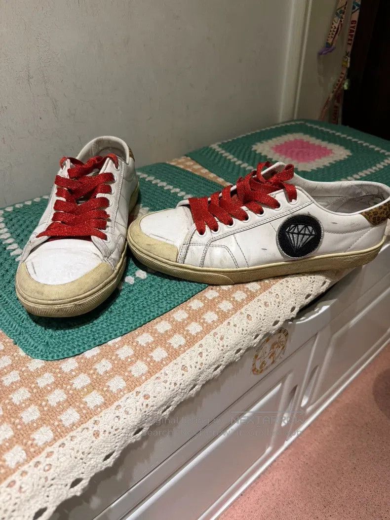 Saint Laurent Paris Saint Laurent Paris Starry sneakers i Size US 7.5 / EU 40-41 - 2 Thumbnail