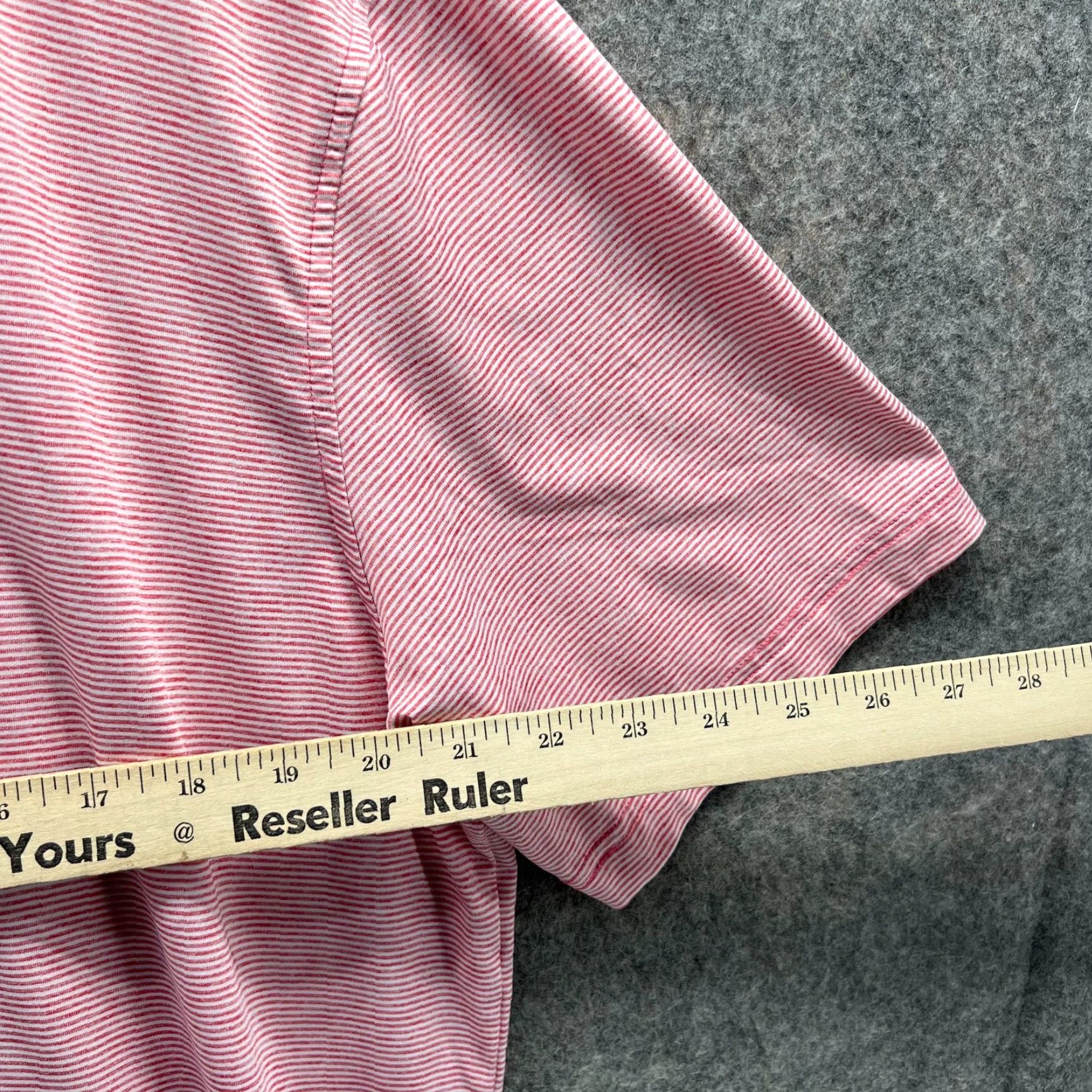 johnnie-O VINTAGE Johnnie-O Polo Shirt Men Large Pink Striped The Honda Classic Lyndon Performance Polo Shirt Mens Large Pink Striped VINTAGE Size US L / EU 52-54 / 3 - 3 Thumbnail