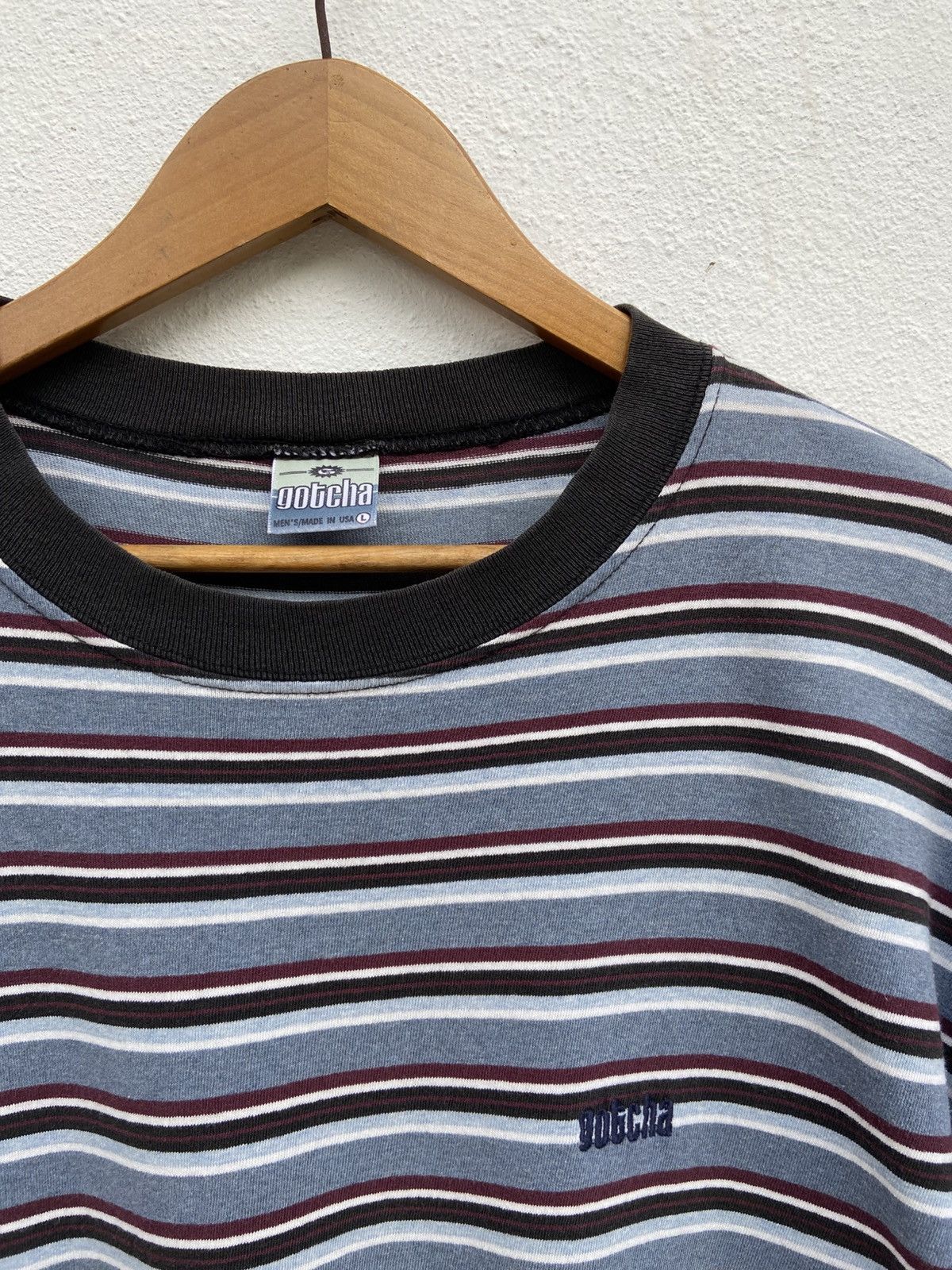 Gotcha Vintage 90s Vintage Gotcha t shirt stripes Size US L / EU 52-54 / 3 - 3 Thumbnail