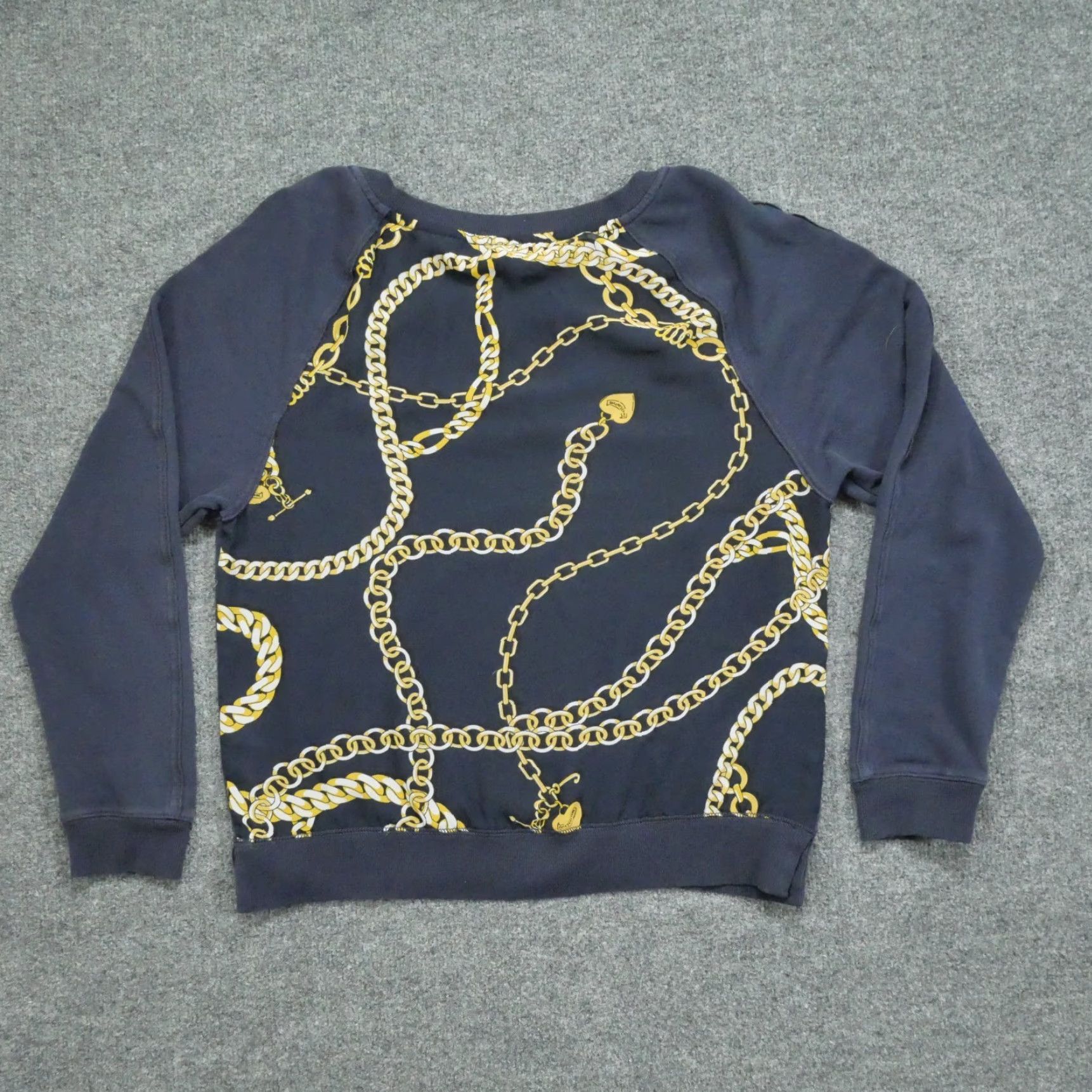 Juicy Couture Juicy Couture Sweatshirt Womens M Blue Pullover Heart Raglan Crew Neck Casual Long Sleeve Pullover Size M / US 6-8 / IT 42-44 - 2 Thumbnail