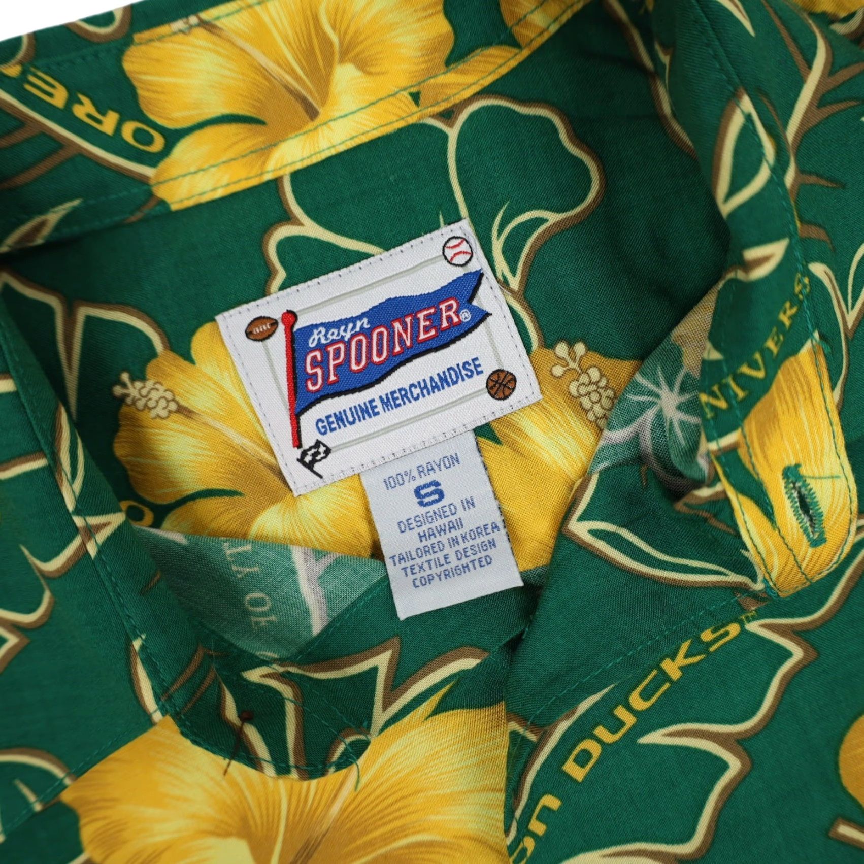 Reyn Spooner VINTAGE Reyn Spooner University of Oregon Mens S Hawaiian Shirt Green Size US S / EU 44-46 / 1 - 5 Thumbnail