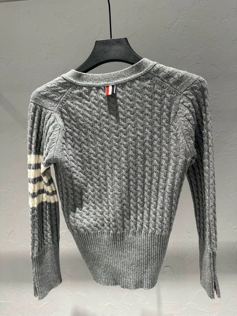 Thom Browne Thom Browne Gray knit cardigan Size XS / US 0-2 / IT 36-38 - 2 Thumbnail