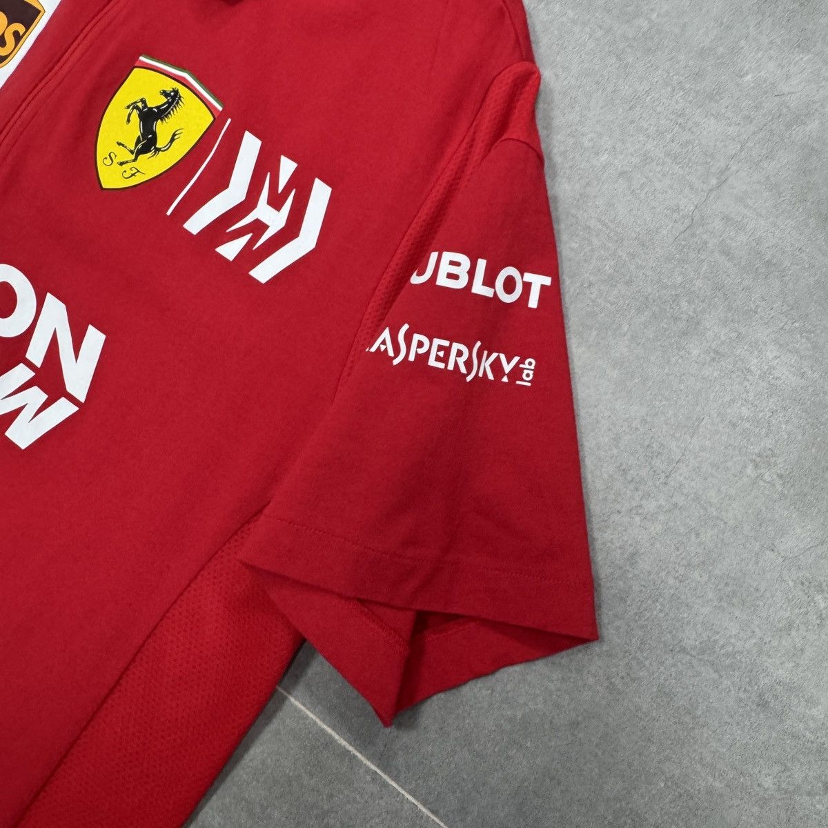 Puma Puma Scuderia Ferrari Mission Winnow Formula One Polo Shirt Size US XL / EU 56 / 4 - 6 Thumbnail