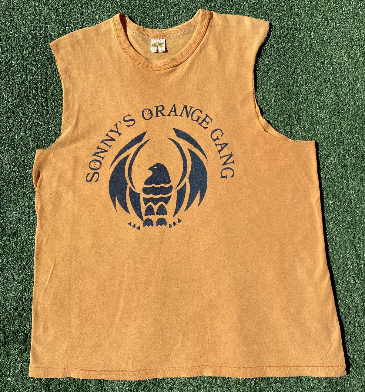 Russell Athletic Russell Athletic Gold Tag Sonny Gang Distressed Shirt Medium Size US M / EU 48-50 / 2 - 1 Thumbnail