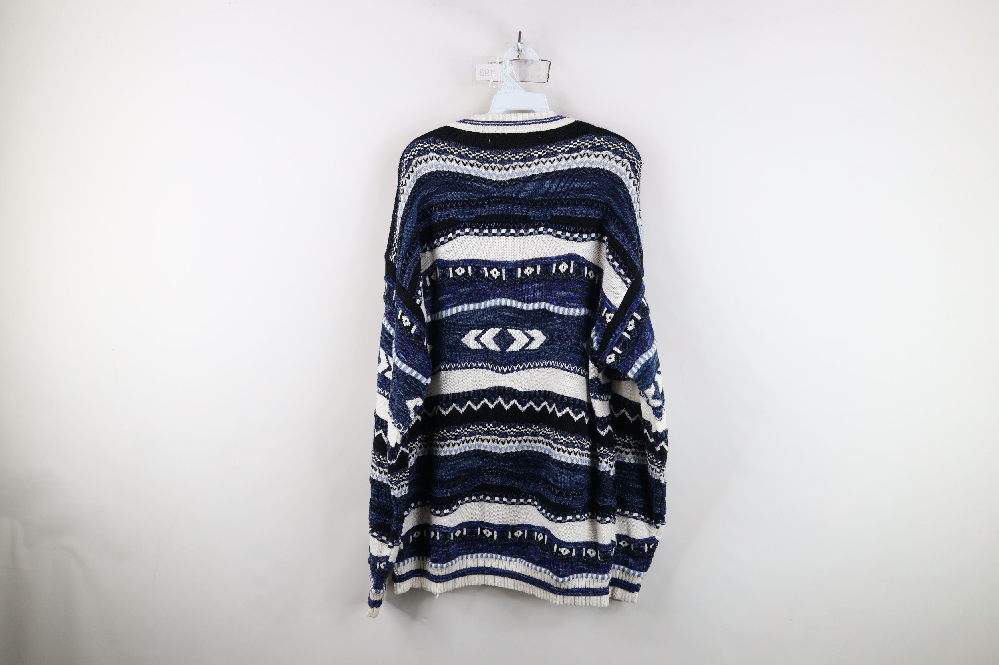 Vintage Vintage 90s Coogi Style Bassmaster Textured Knit Sweater USA Size US L / EU 52-54 / 3 - 8 Thumbnail