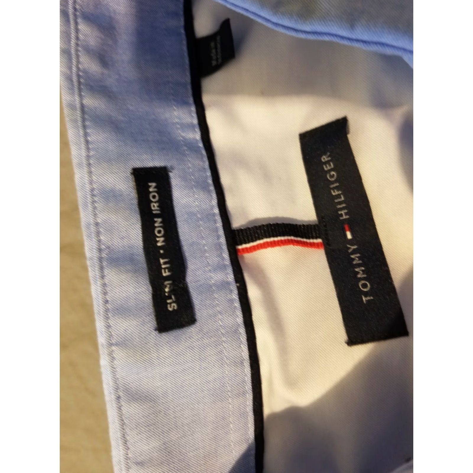 Tommy Hilfiger Tommy Hilfiger Dress Shirt Men's Blue Cotton 16.5 34/35 Slim Button Cotton (16.5) Adult Regular Short Description: N/A Size 46R - 3 Thumbnail