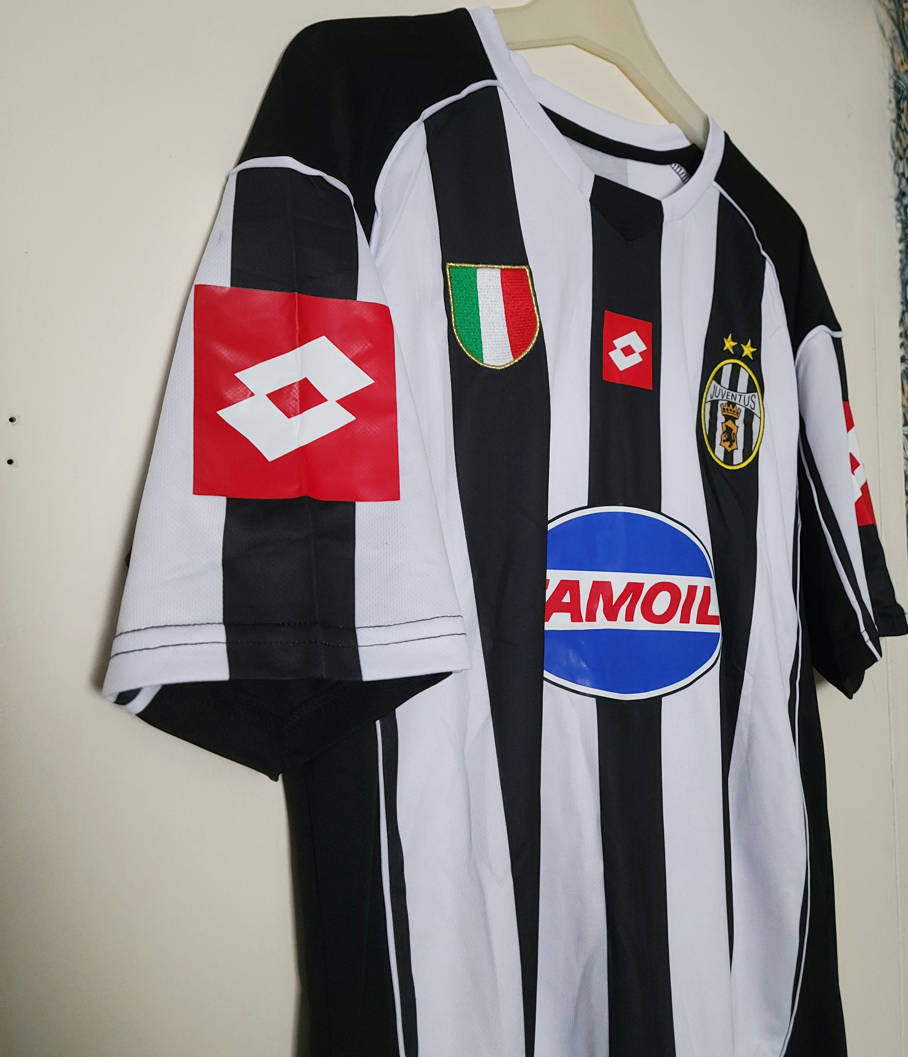 Other Juventus 2002-03 Nedved 11 Retro Vintage Football Jersey Size US L / EU 52-54 / 3 - 4 Thumbnail