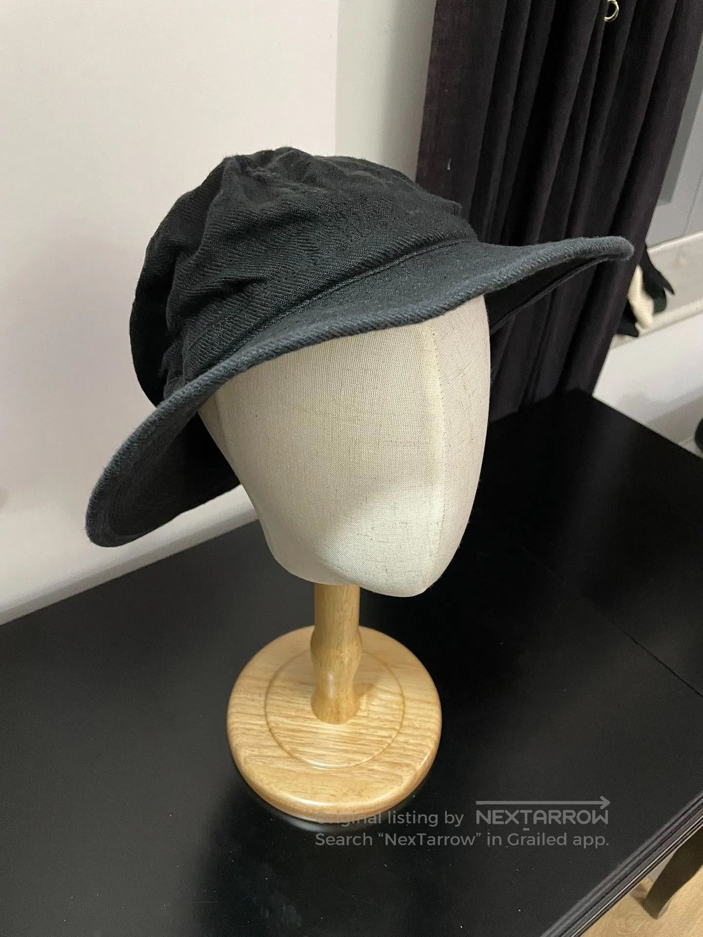THE H.W.DOG&CO. H.W.Dog Black Linen Breathable Bucket Hat. Size ONE SIZE - 2 Thumbnail