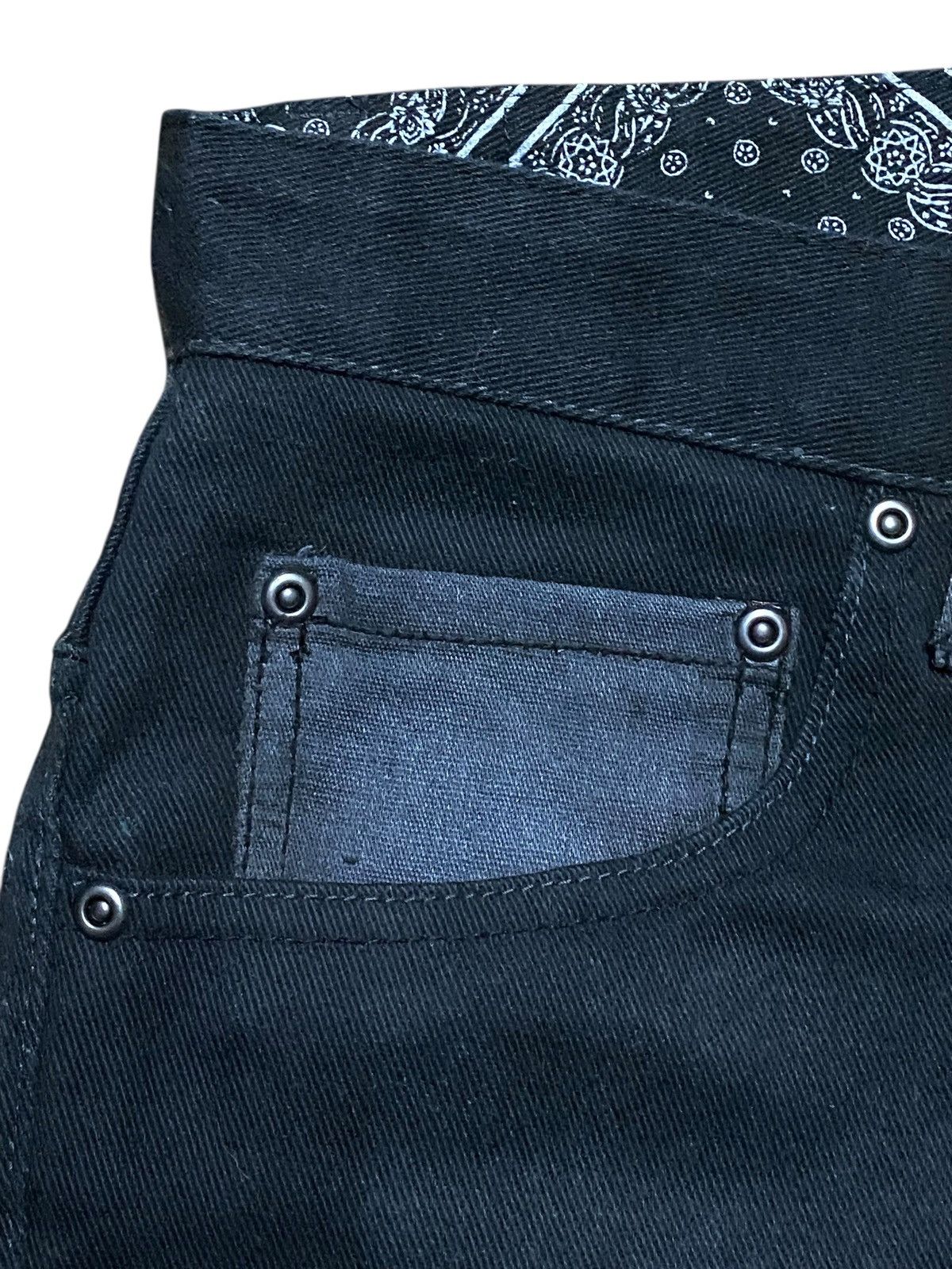 Japanese Brand ILL’S Japan Denim Loudly Voltage Embroidered Baggy Jeans Size US 34 / EU 50 - 14 Thumbnail