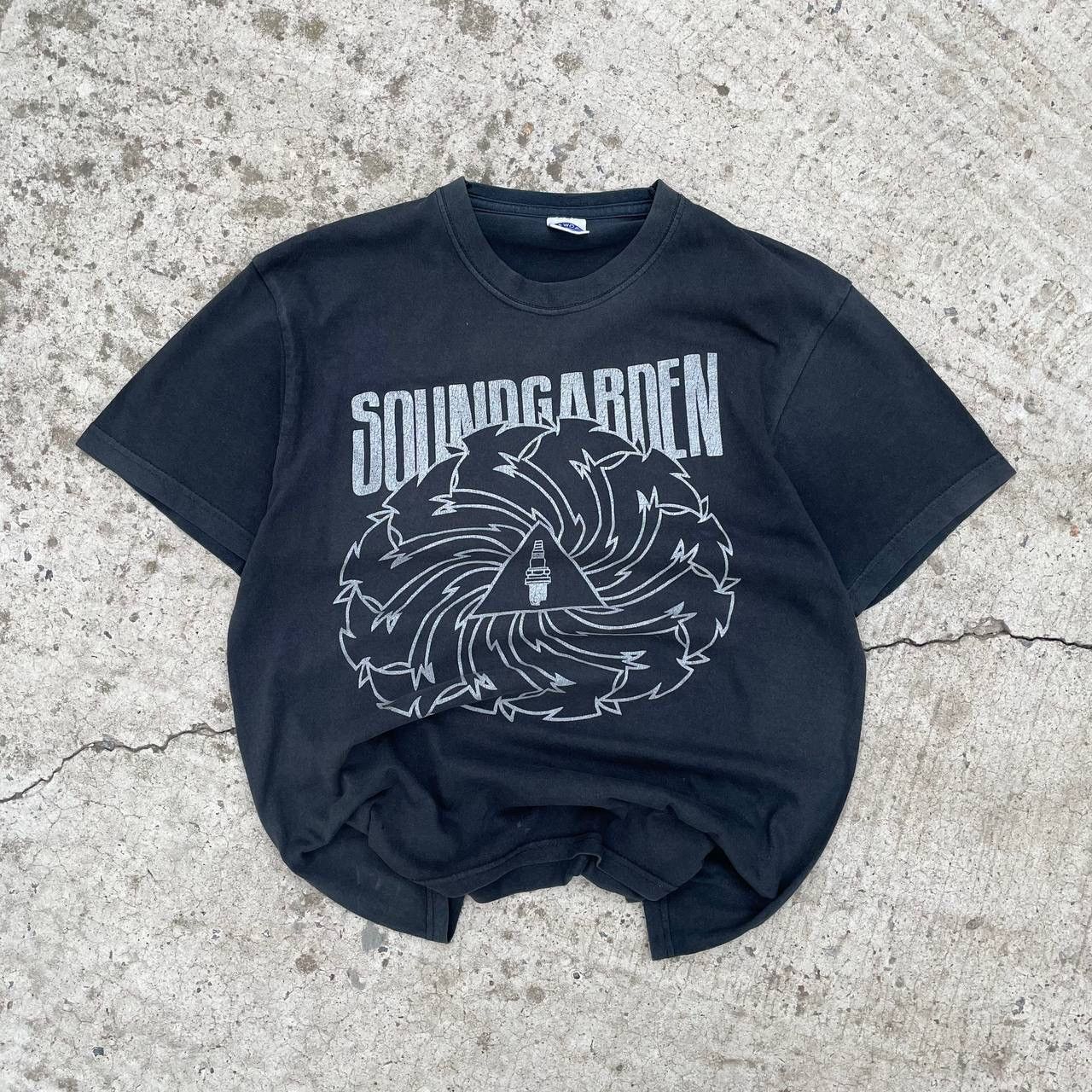 Metal Mulisha Vintage Heavy Metal Adult Rock Tee Soundgarden T-shirts Size US M / EU 48-50 / 2 - 1 Thumbnail