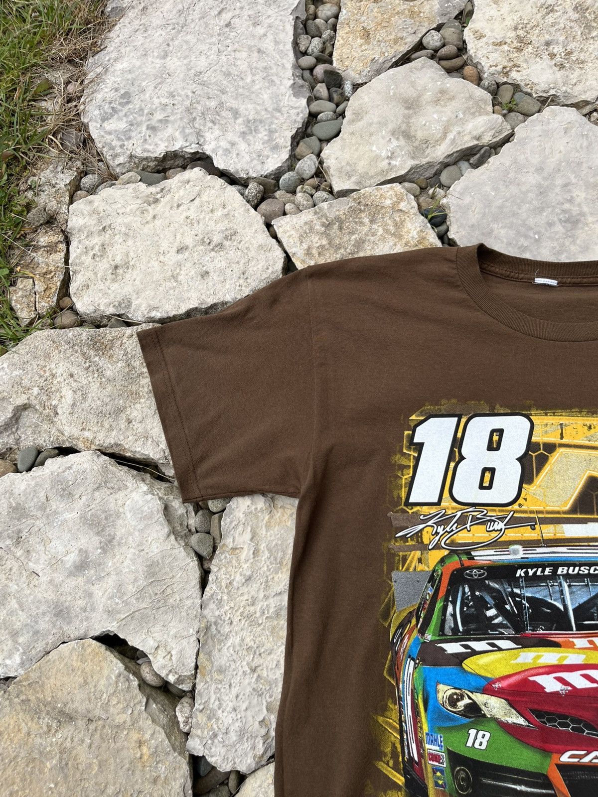 NASCAR × Vintage Vintage NASCAR M&Ms Kyle Busch moto t-shirt 18 toyota cars Size US L / EU 52-54 / 3 - 5 Thumbnail