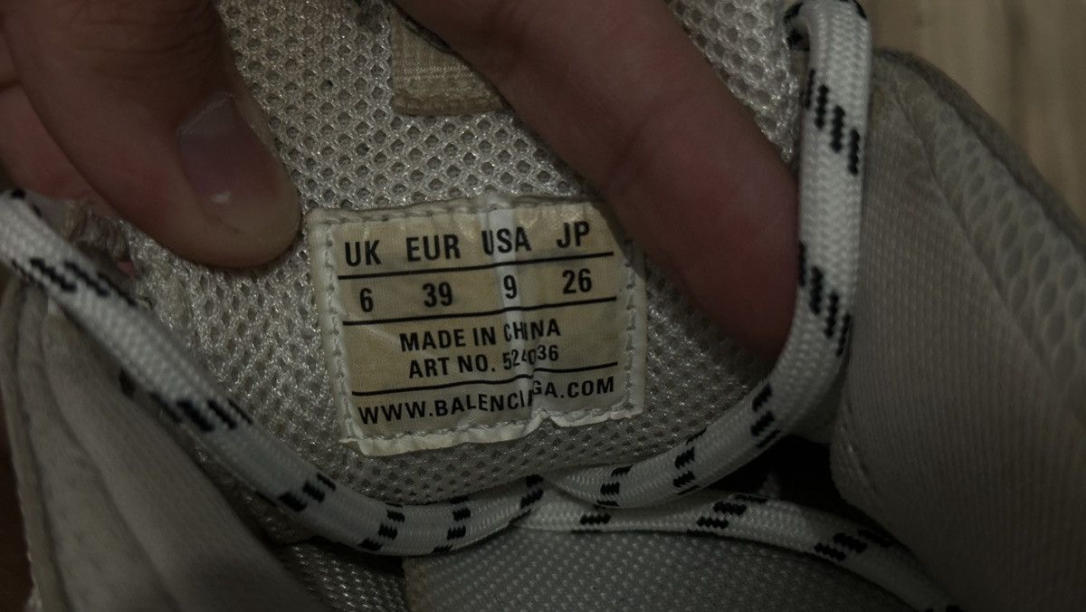 Balenciaga Balenciaga Triple S – Size 39 – heavily used / for restorati Size US 8.5 / IT 38.5 - 6 Thumbnail