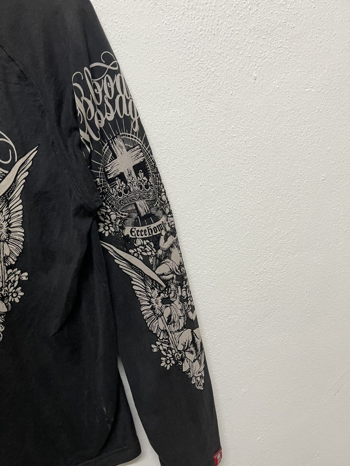 If Six Was Nine 2000s BLOOD MESSAGE JESUS CHRIST TEES SUN FADED Size US M / EU 48-50 / 2 - 6 Thumbnail