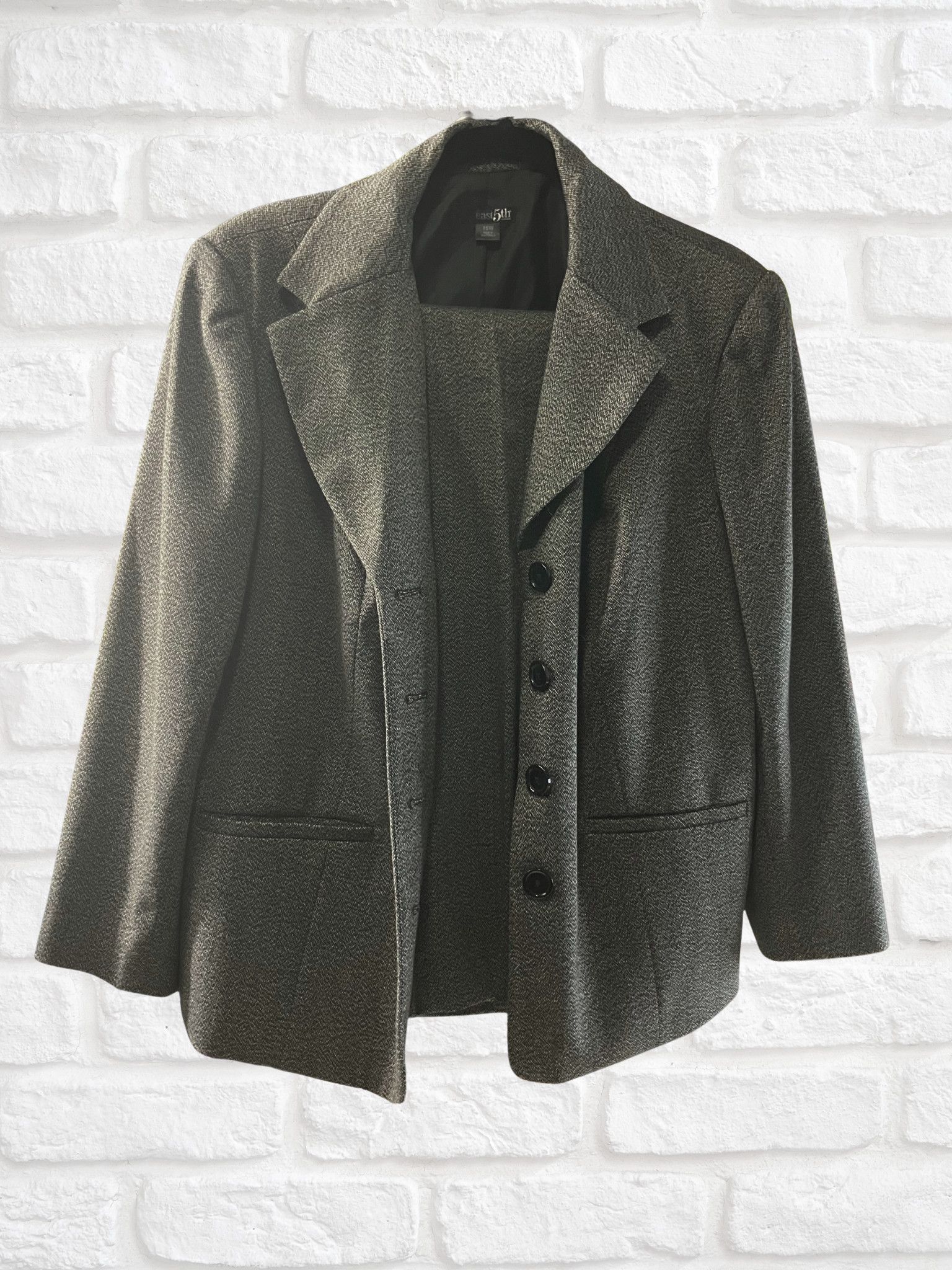 Other East 5th — Two-piece suit | GUC · Sz 18W Size XXL / US 16-18 / IT 52-54 - 1 Thumbnail
