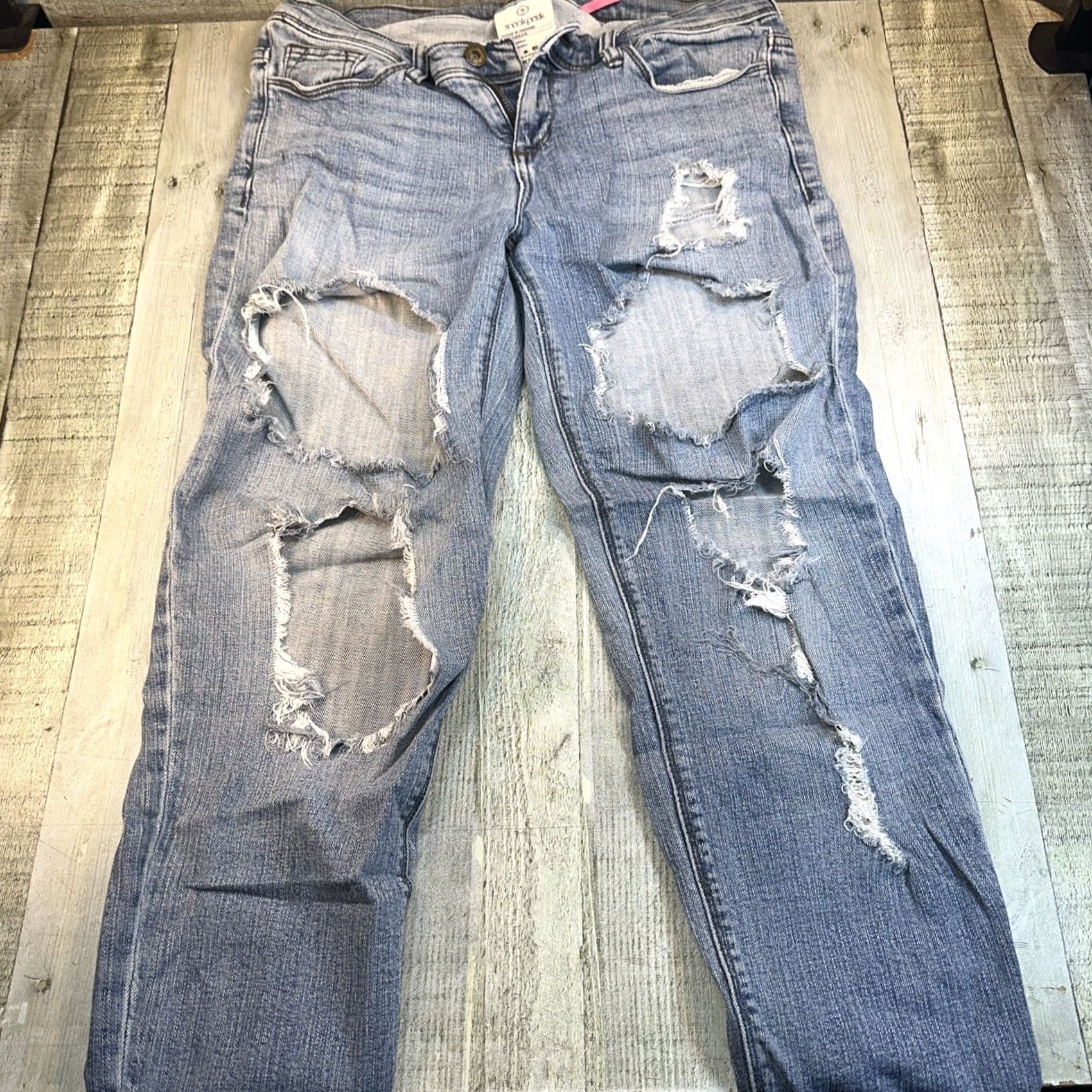 Vintage VINTAGE Sneak Peek Kapri Capri Jeans Women 5 Blue Distressed Capris 5-Pocket Design Mid Rise Relaxed Fit Jeans Women Blue Capris Capris Jeans Women Size 27" / US 4 / IT 40 - 2 Thumbnail