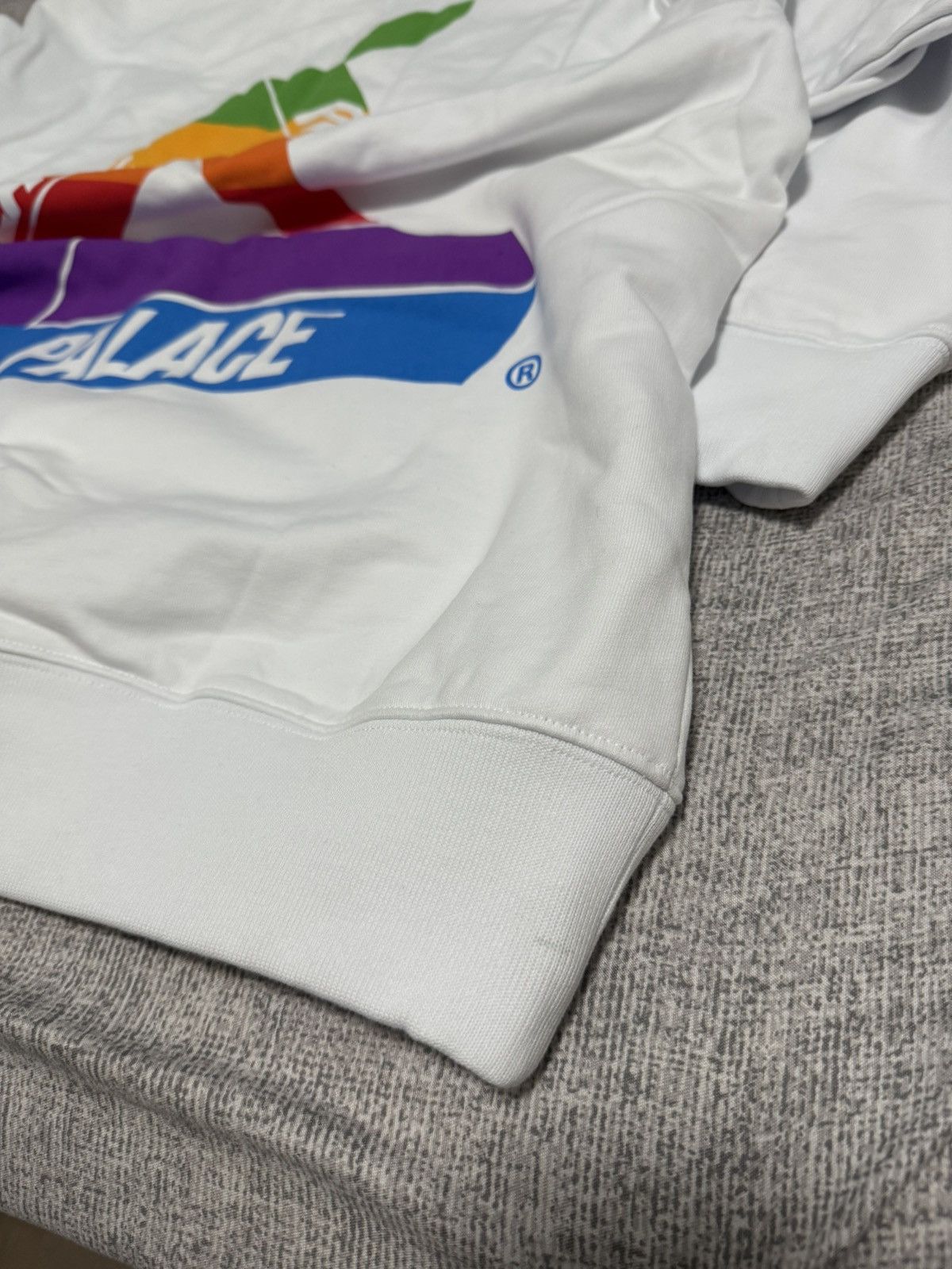Palace Palace jobsworth hood white Large Size US L / EU 52-54 / 3 - 9 Thumbnail