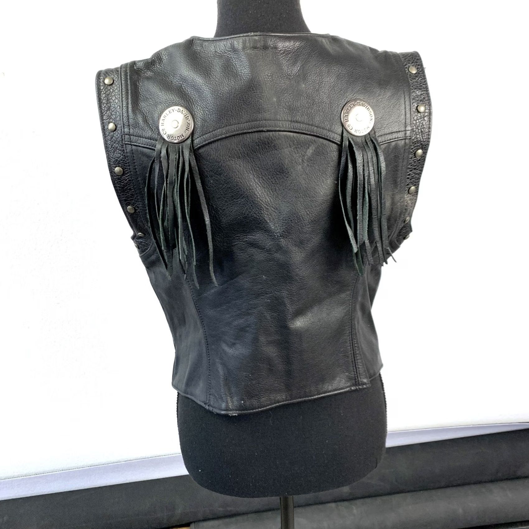 Harley Davidson VINTAGE Harley-Davidson Women's Leather Studded Fringe Vest Biker Jacket Size L / US 10 / IT 46 - 6 Thumbnail
