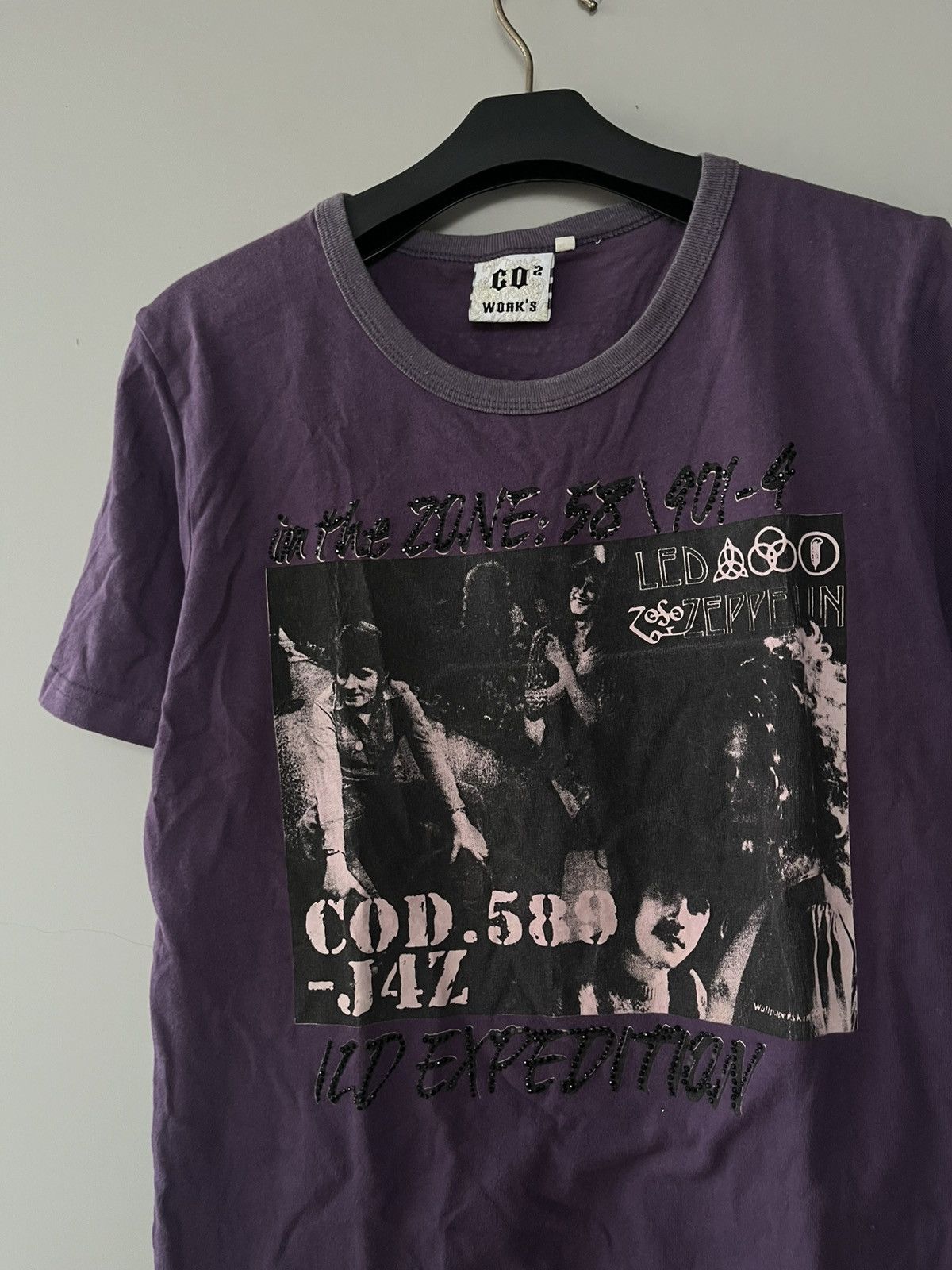Band Tees VINTAGE LED ZEPPELIN POSTER BEADS T-SHIRT Size US S / EU 44-46 / 1 - 3 Thumbnail