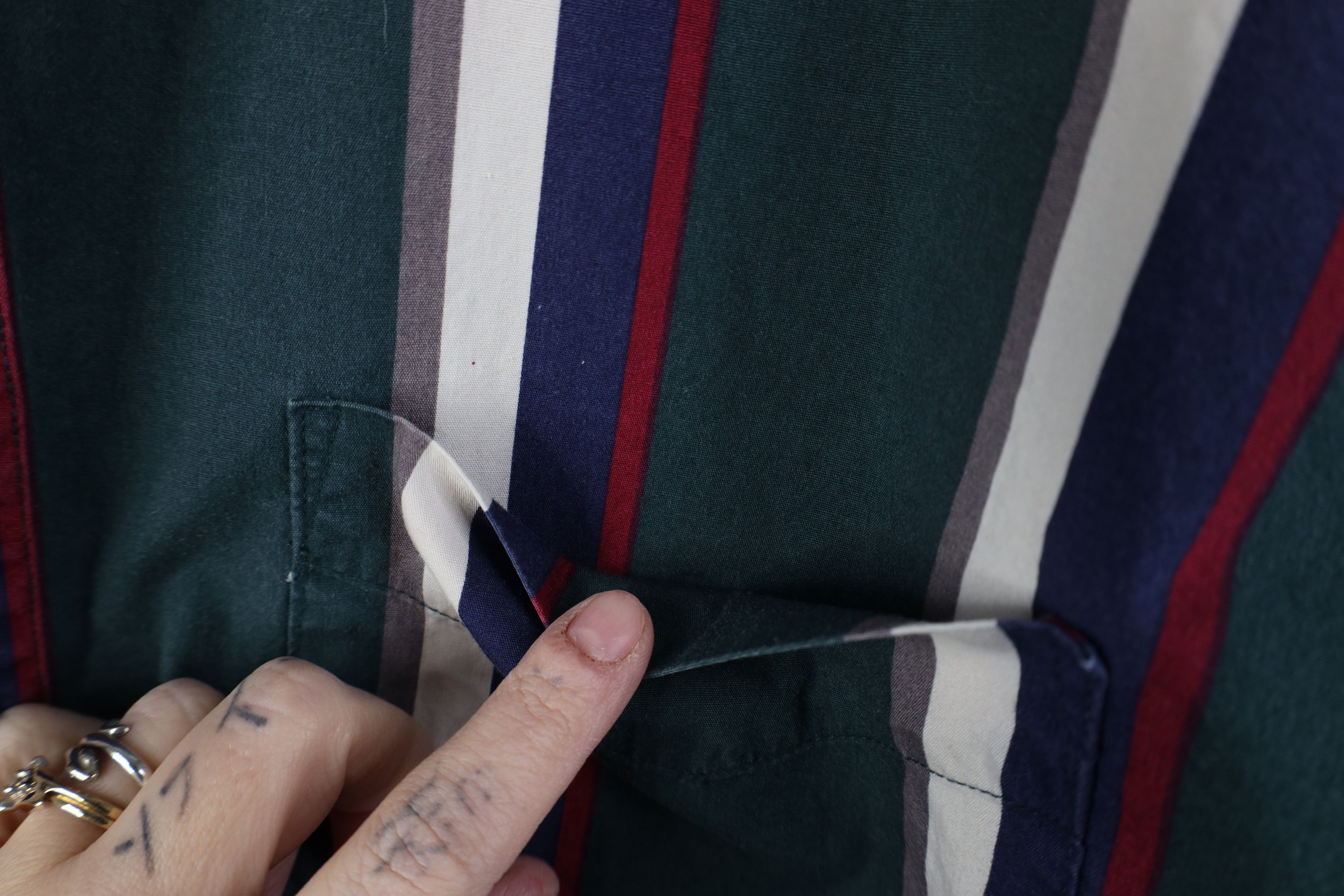 Vintage Vintage 90s Streetwear Block Collared Button Down Shirt Size US XL / EU 56 / 4 - 5 Thumbnail