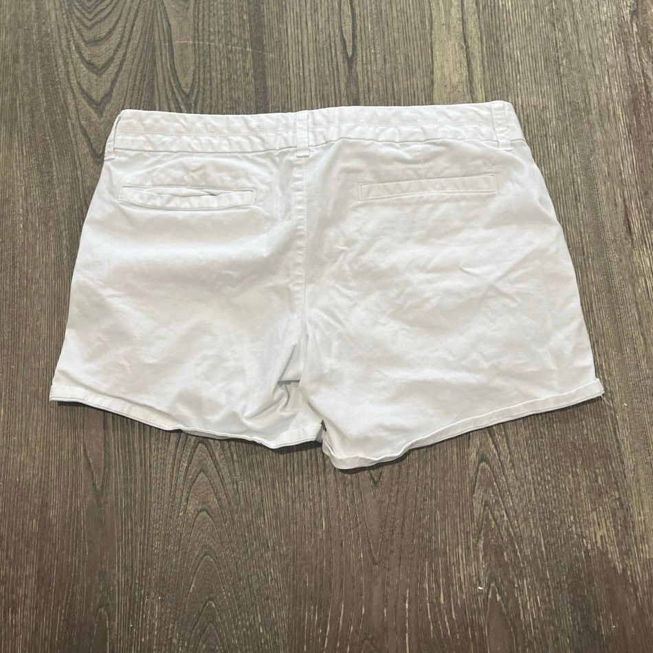 American Eagle Outfitters American Eagle Chino Midi Shorts Mid-Rise White Size 10 Size 32" / US 10 / IT 46 - 7 Thumbnail