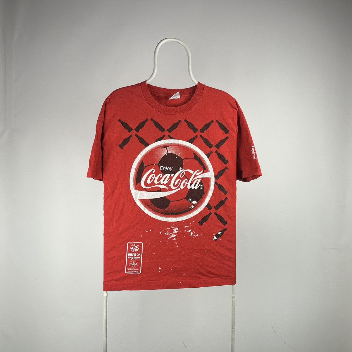 Coca Cola Coca cola T-shirt UEFA euro England 96 size XLarge Size US XL / EU 56 / 4 - 1 Thumbnail