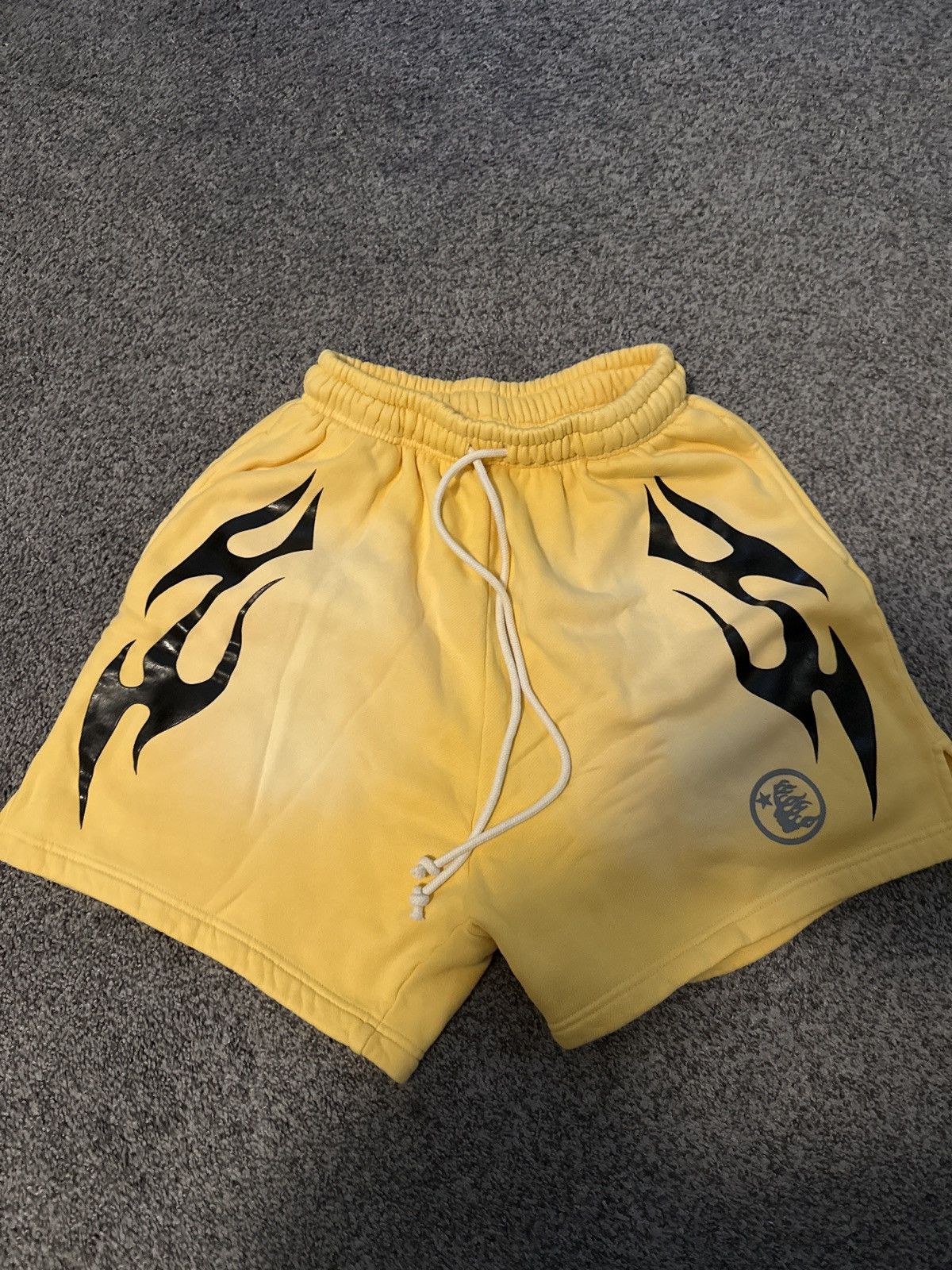 HELLSTAR 🔥Brand new, 100% authentic Hellstar Yellow Flame size XS 🔥 Size US 29 - 1 Thumbnail