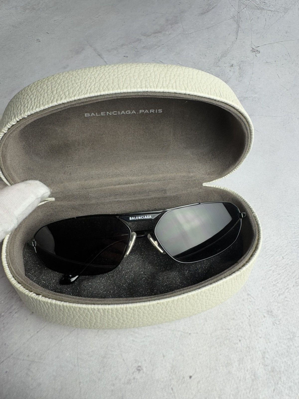 Balenciaga Balenciaga Sunglasses Size ONE SIZE - 22 Thumbnail